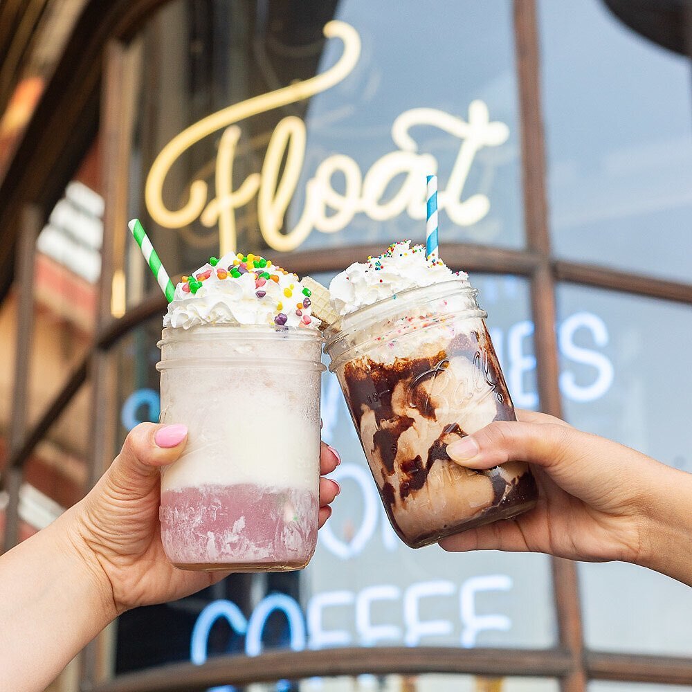 Beat the Heat with our Summer Floats Special!! ☀️🍨🔥
.
.
.
#floatcoffeeshop #floatpasadena #floathollywood #rootbeerfloat #pasadena #losangeles #losangeleslife #sundaytreats #icecreamlove #icecreamfloat #pasadenalife #hollywoodlife #eeeeeats #visitp