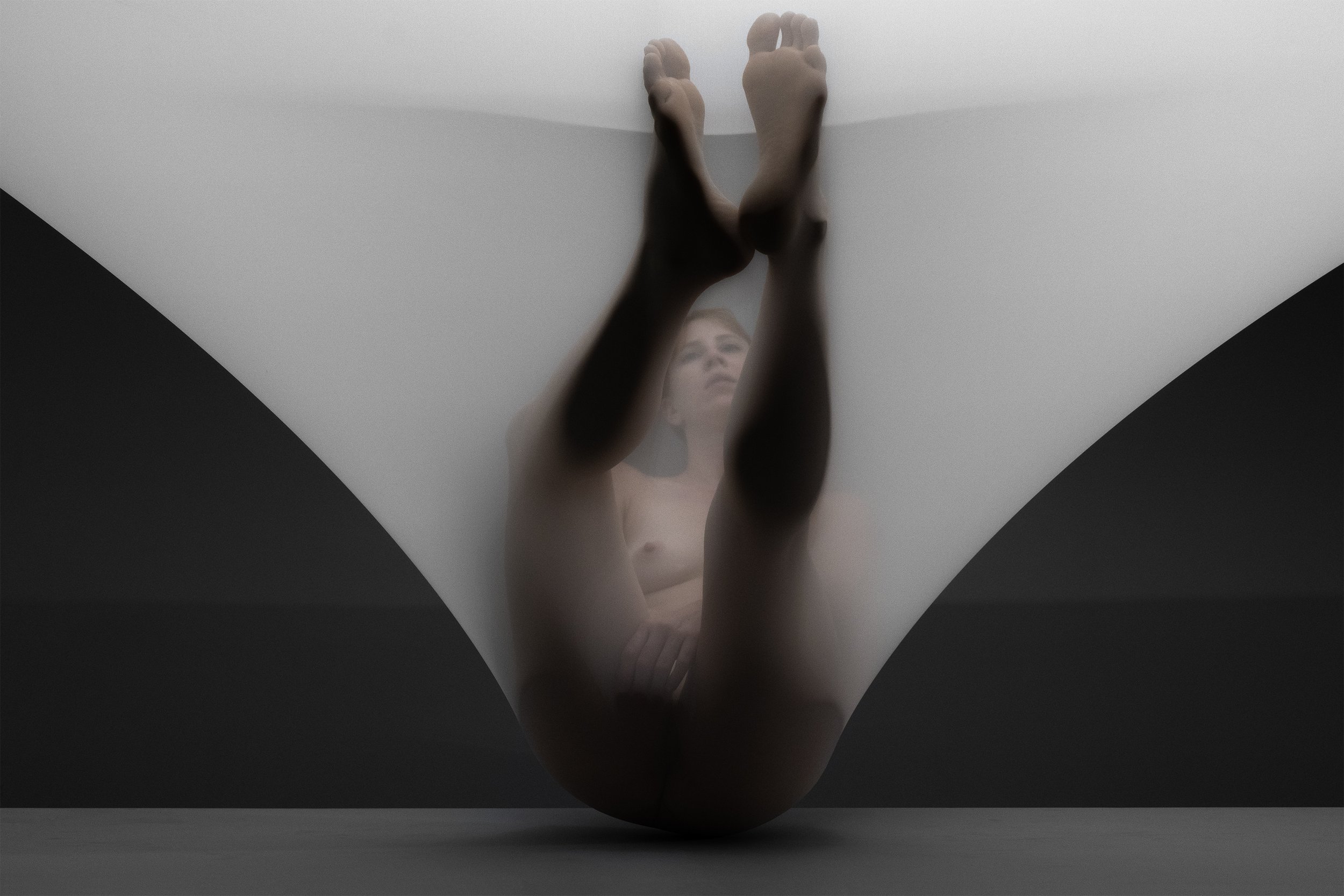 10.Malin-Bülow-Levitation#2-Piero-Atchugarry-Gallery-Pablo-Atchugarry-Foundation.jpg