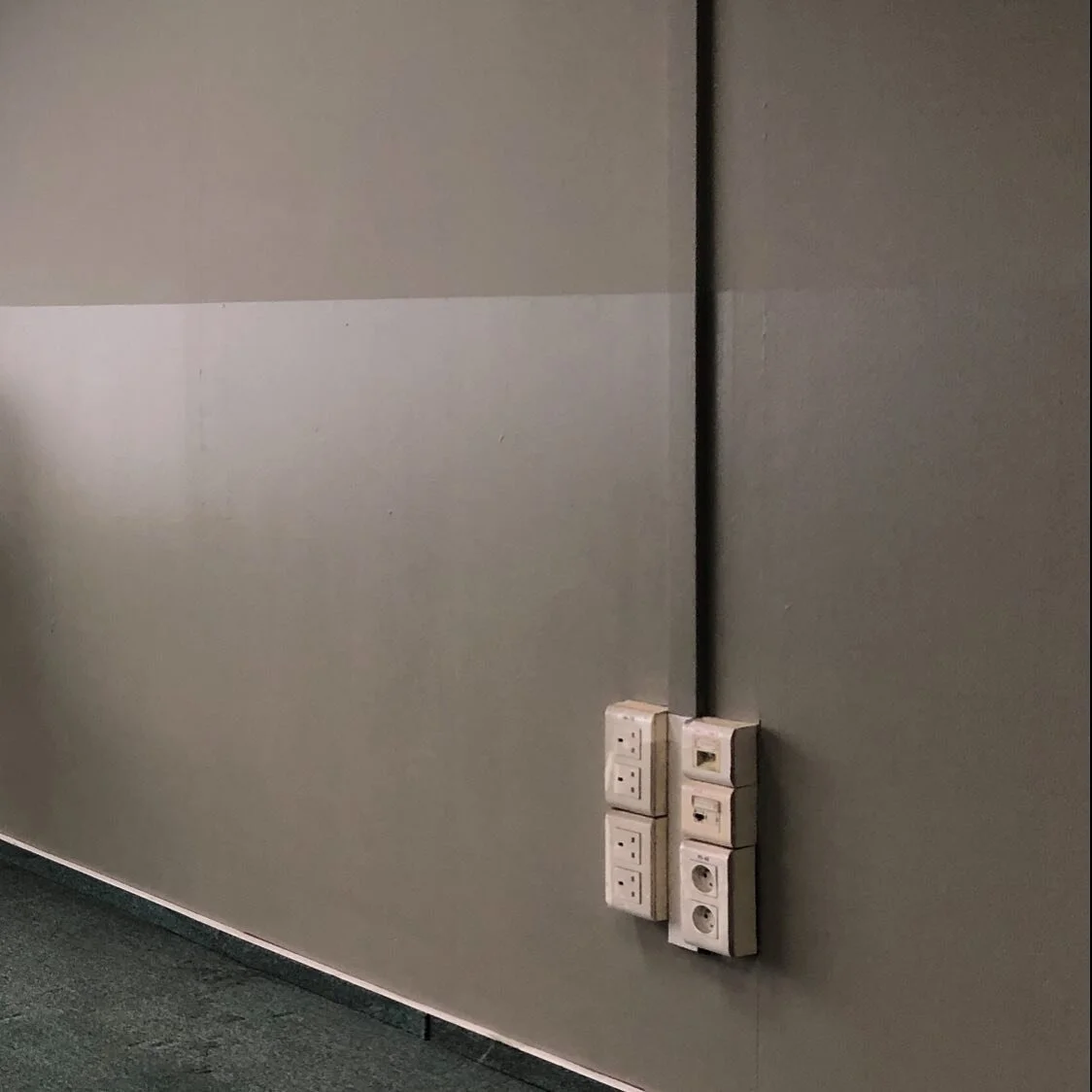 Working progress&hellip; 
colors grade

-
-
-
-

#props&nbsp;&nbsp;#setdesign&nbsp;#drapes&nbsp;#furniture&nbsp;#design&nbsp;#construction #decoration&nbsp;#installation&nbsp;#adverstiment&nbsp;&nbsp;#set&nbsp;#deco&nbsp;#niceteam&nbsp;#display&nbsp;