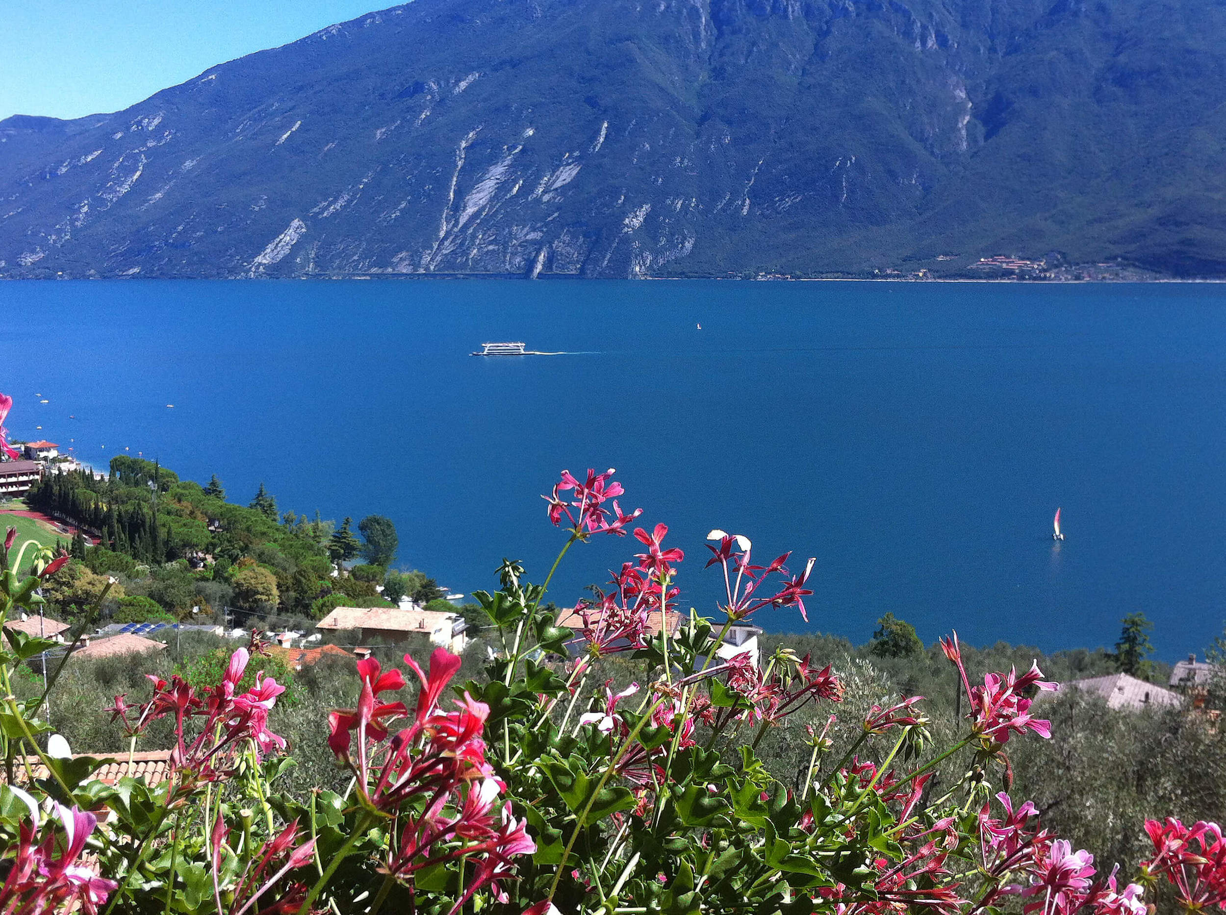 hotel_villa_margherita_limone_panorama202.jpg