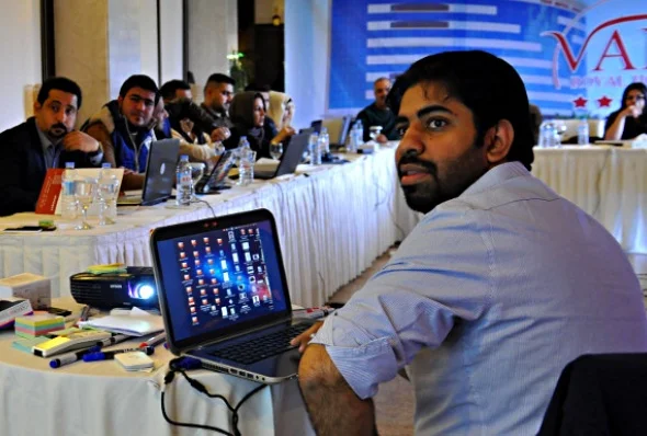 Social Media Training for Iraqi Activists