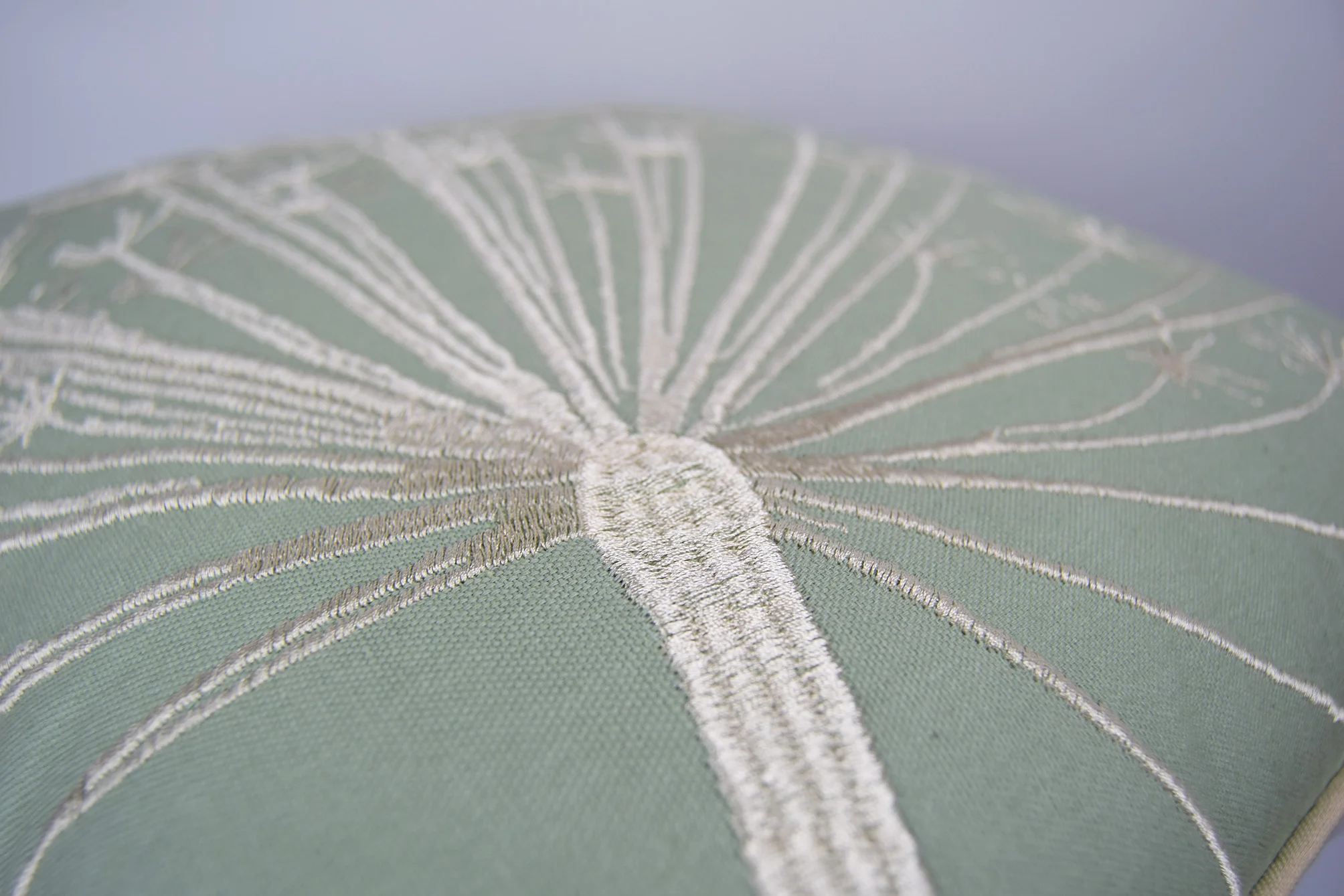 seed burst seagrass cushion detail