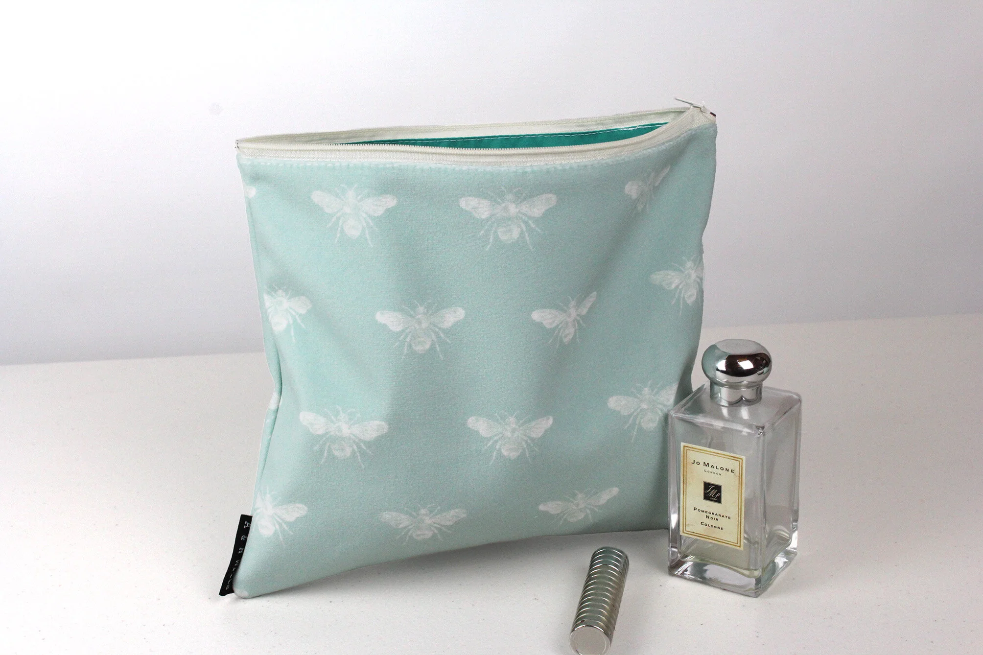 bumble bee pouch detail 5.jpg