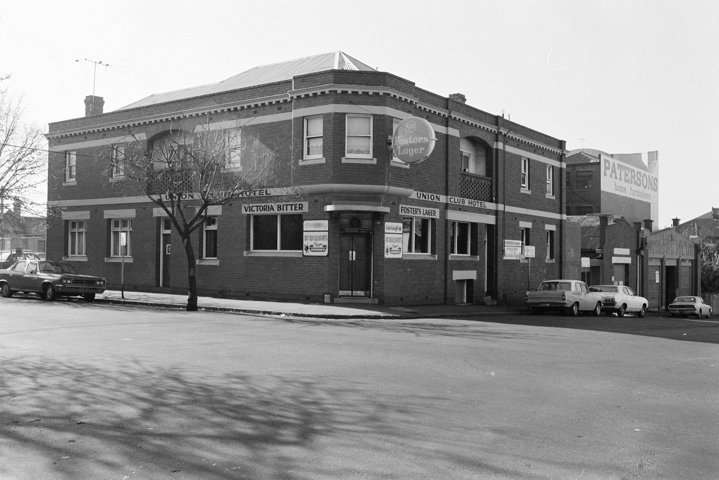 Our nifty crib back in the 70s. Still going strong, come in this Sunday and check it out. Stay groovy ✌️