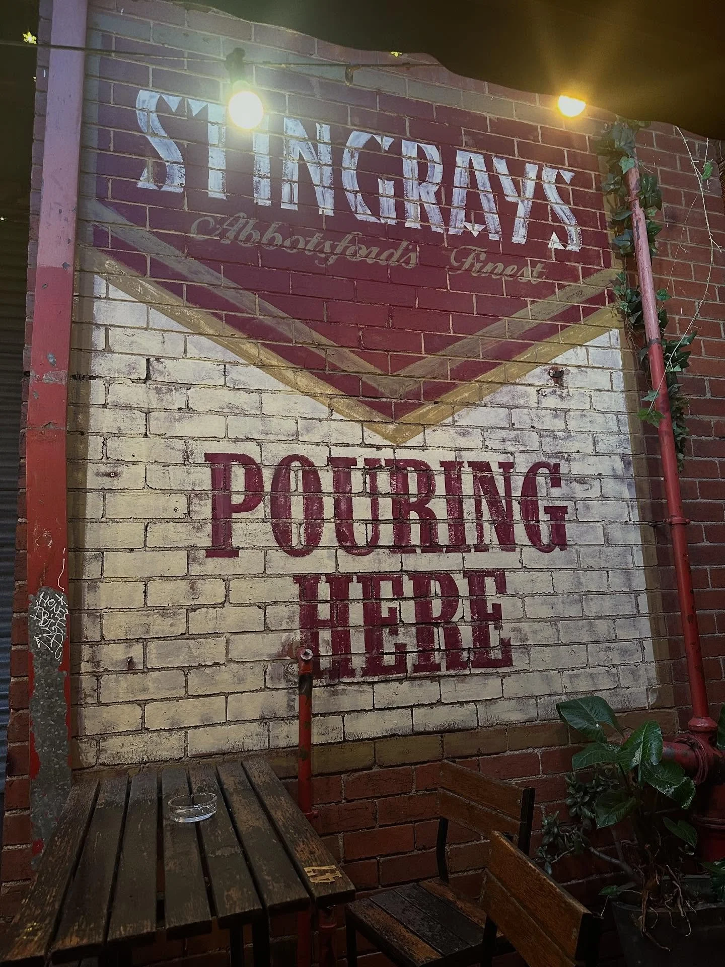 we are indeed ready to KICK off this long weekend - in true union style. open every day. saturday open from 11am. kitchen open all day, everyday. FOOTY LIVE AND LOUD ON GRAND FINAL.
