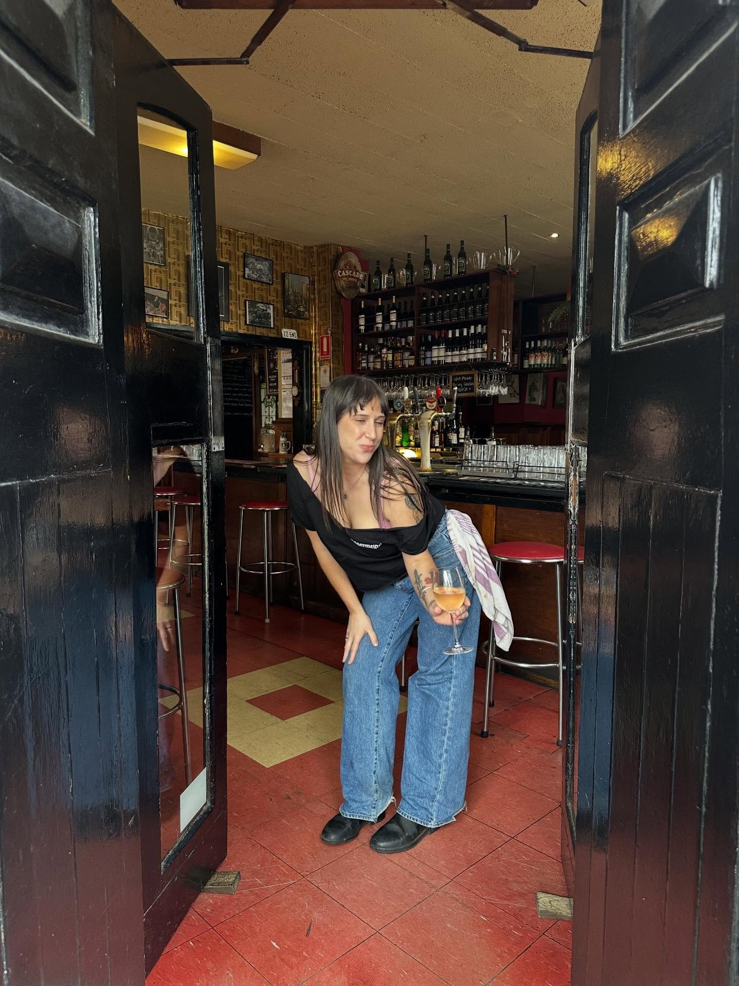 Come snag a chilly cup while the day is strong and the night is yet to begin! 💋❤️