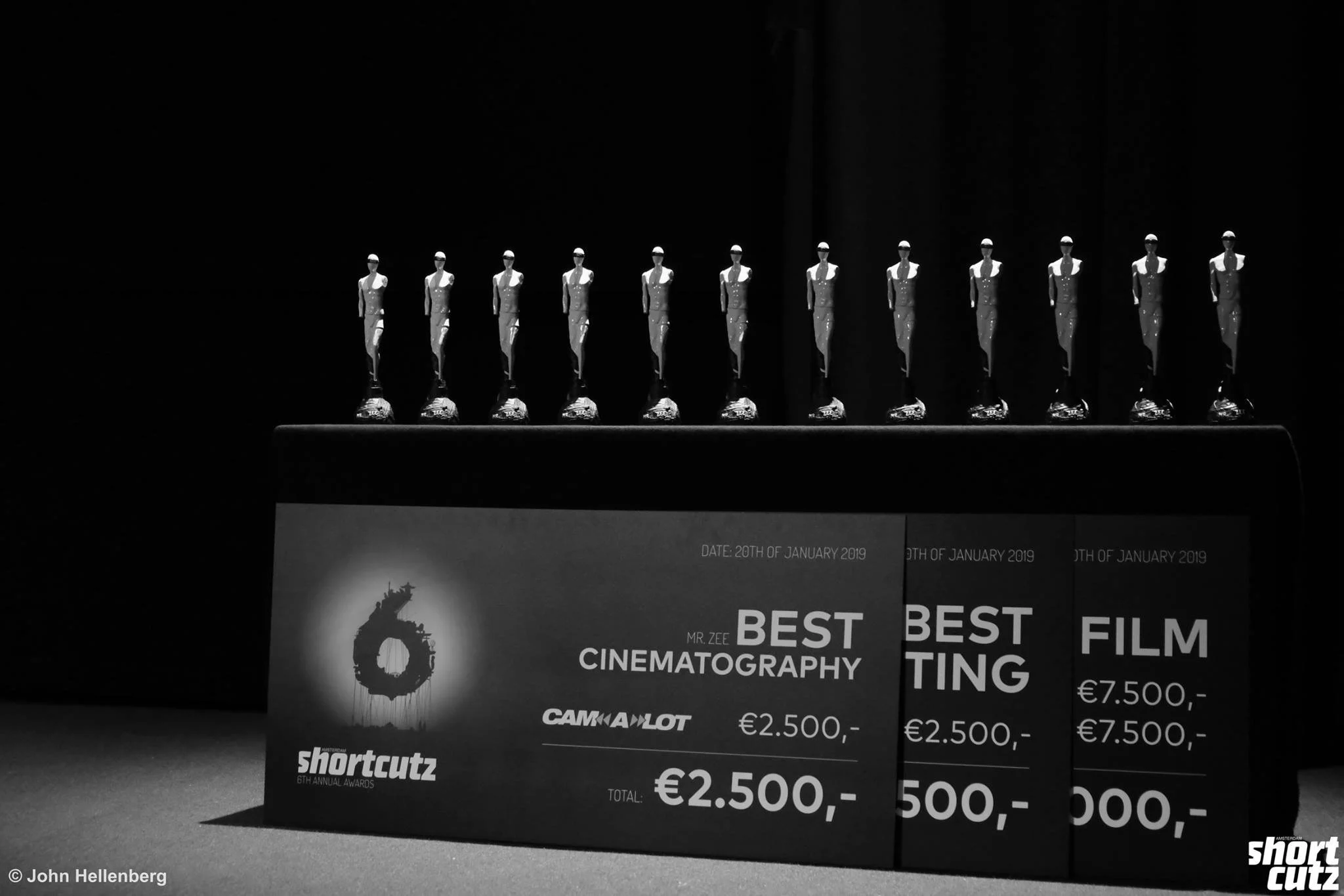 Mr Zee Awards.jpg