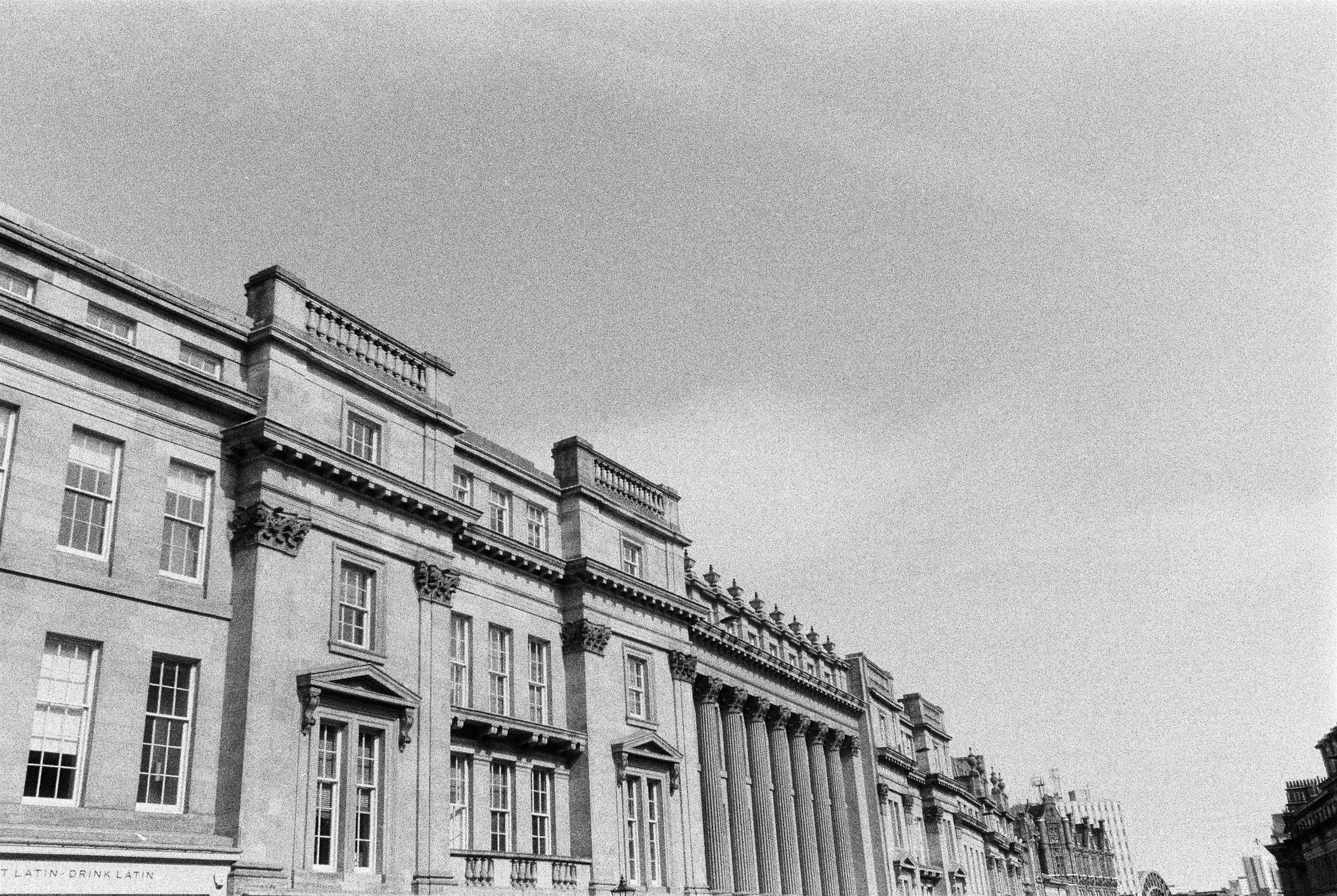 MM220713BW001917-33.jpg