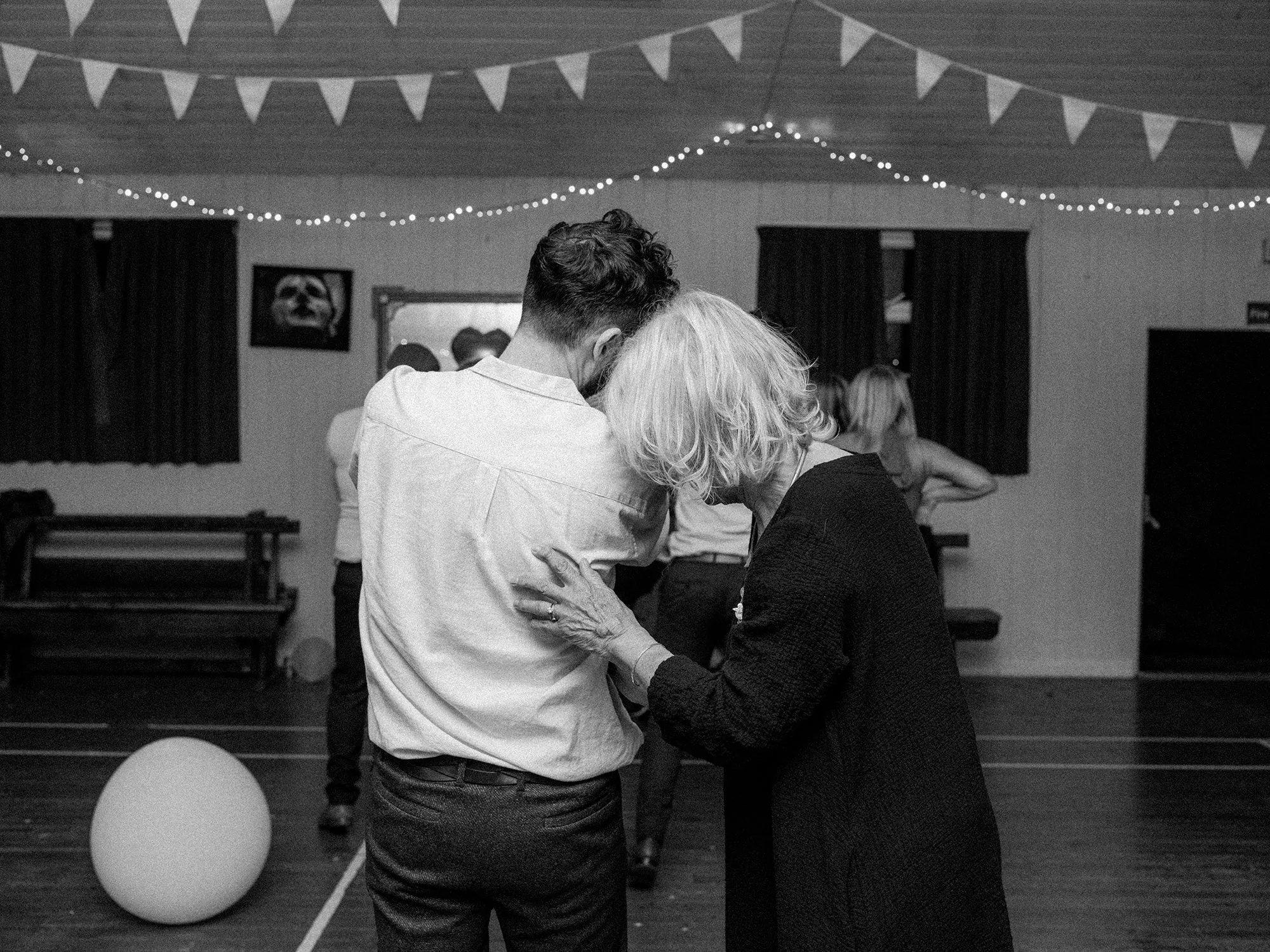 documentary_wedding_photography_cumbria (37).jpg