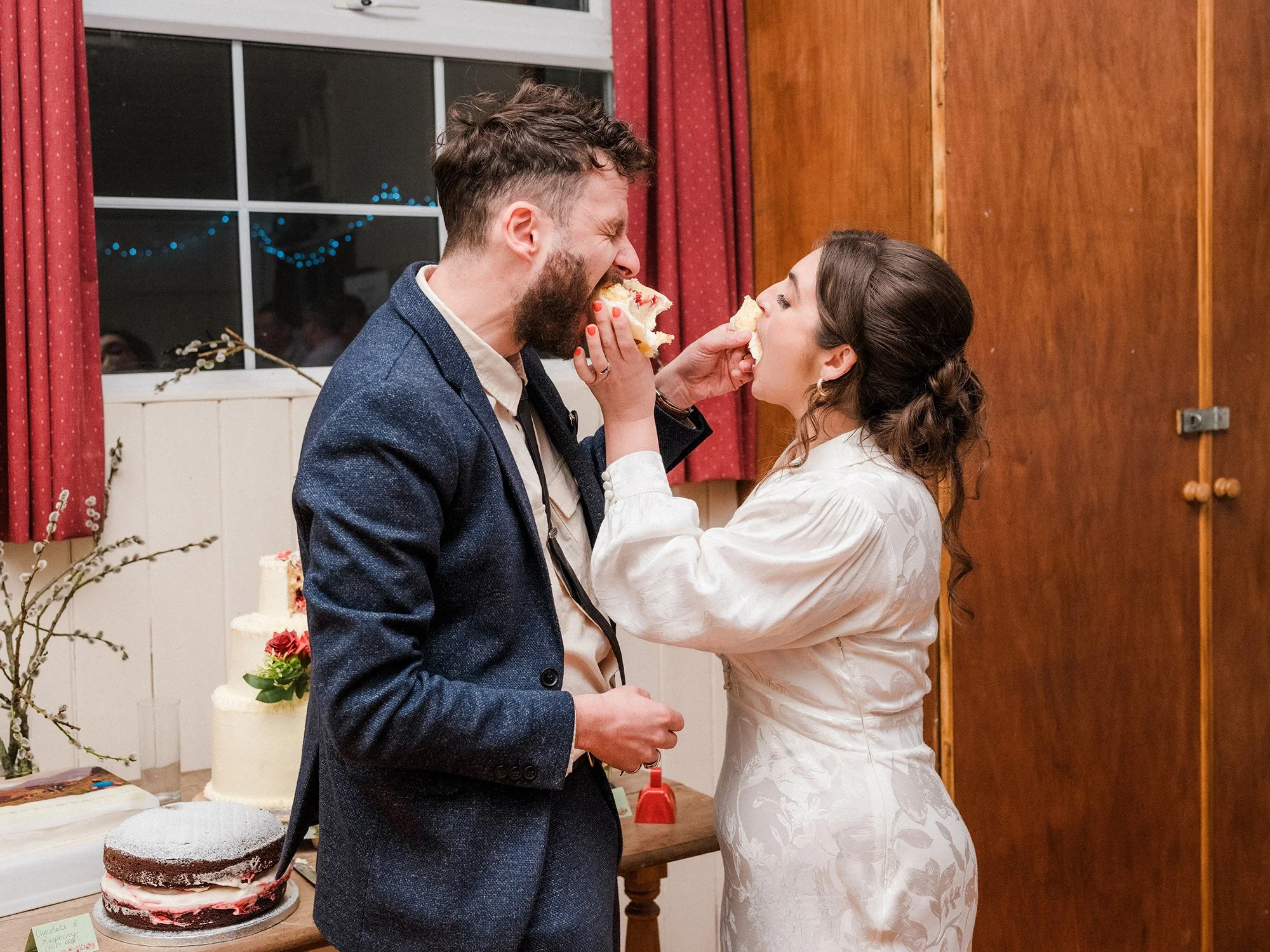 documentary_wedding_photography_cumbria (41).jpg