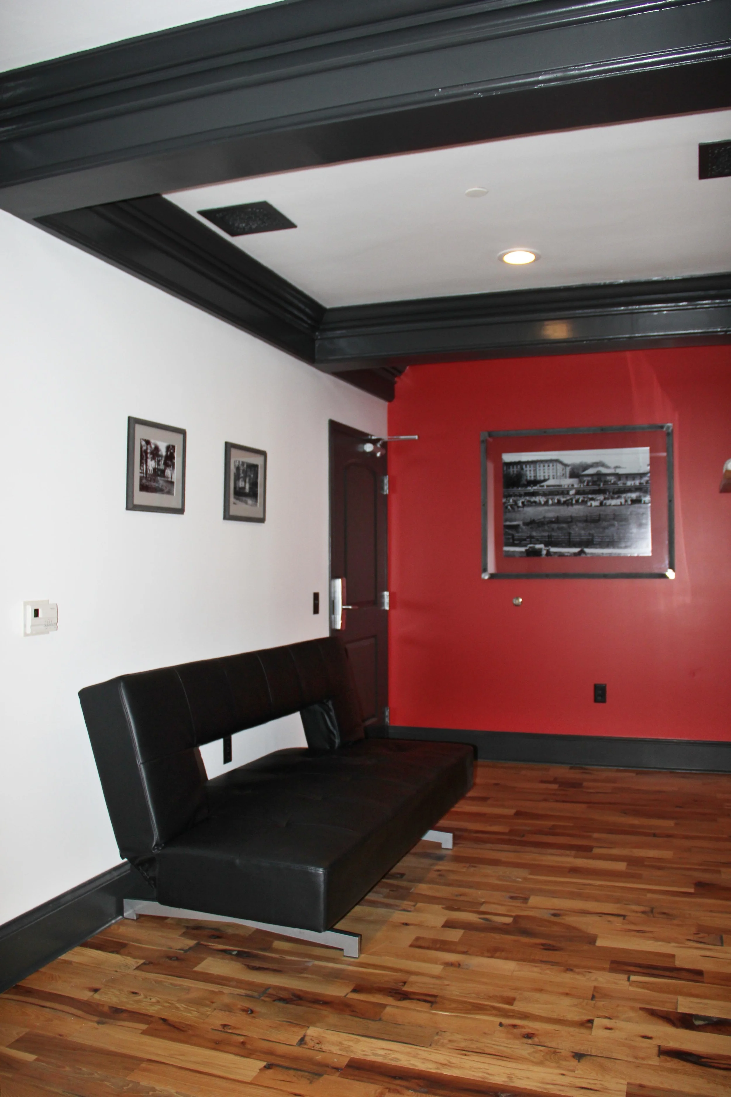 Room303_2759.jpg