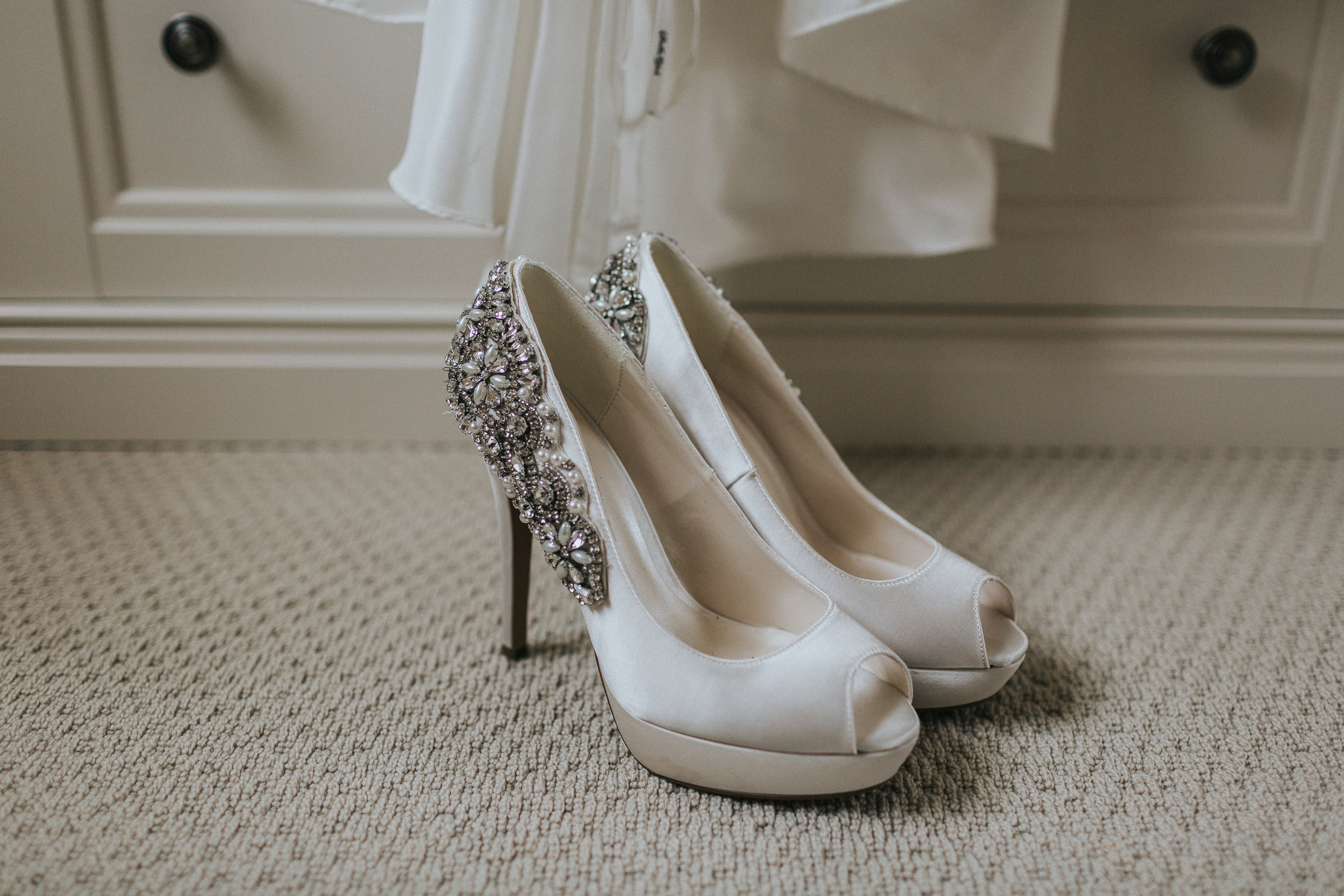 Surrey Wedding Photographer011.jpg