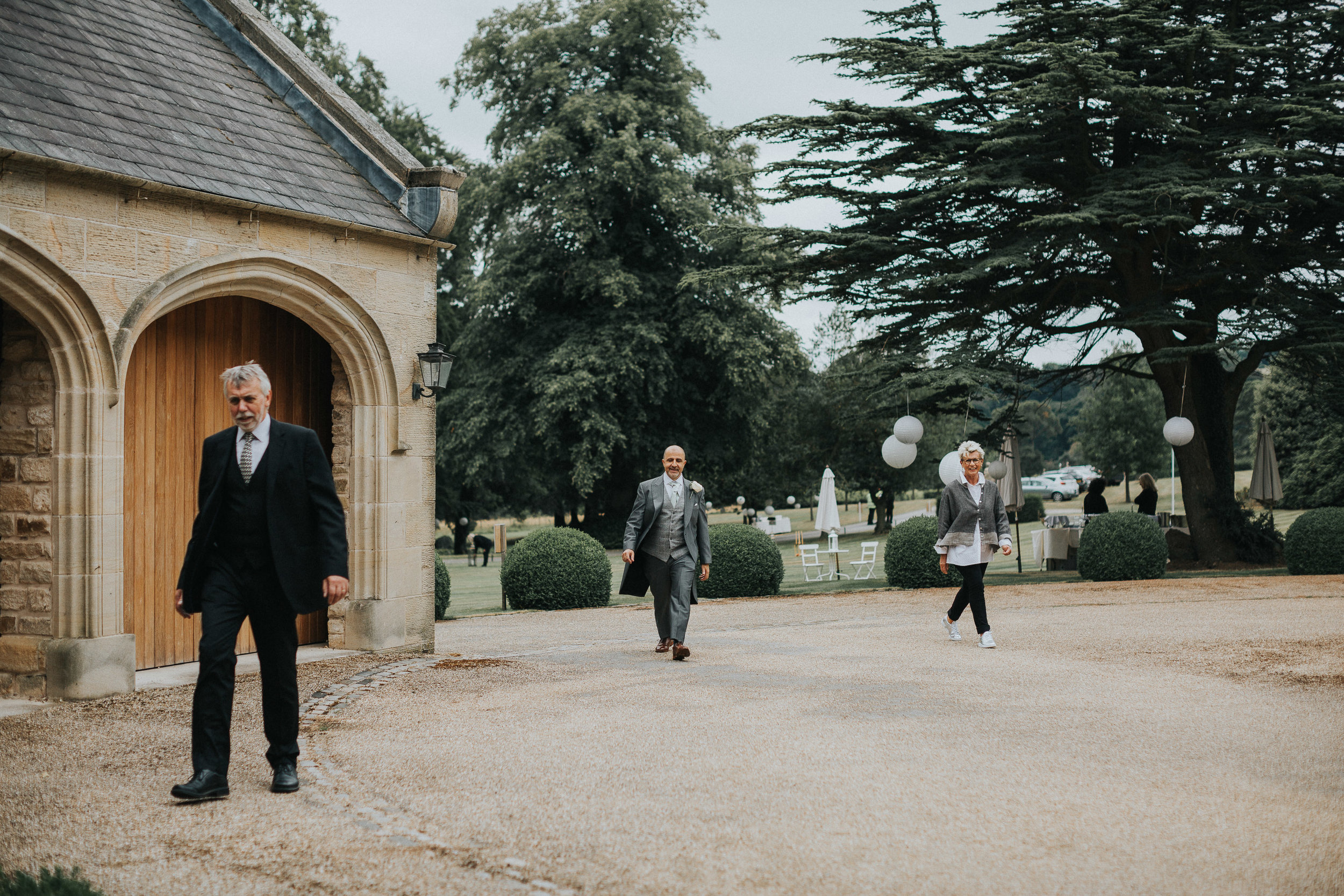 Surrey Wedding Photographer056.jpg