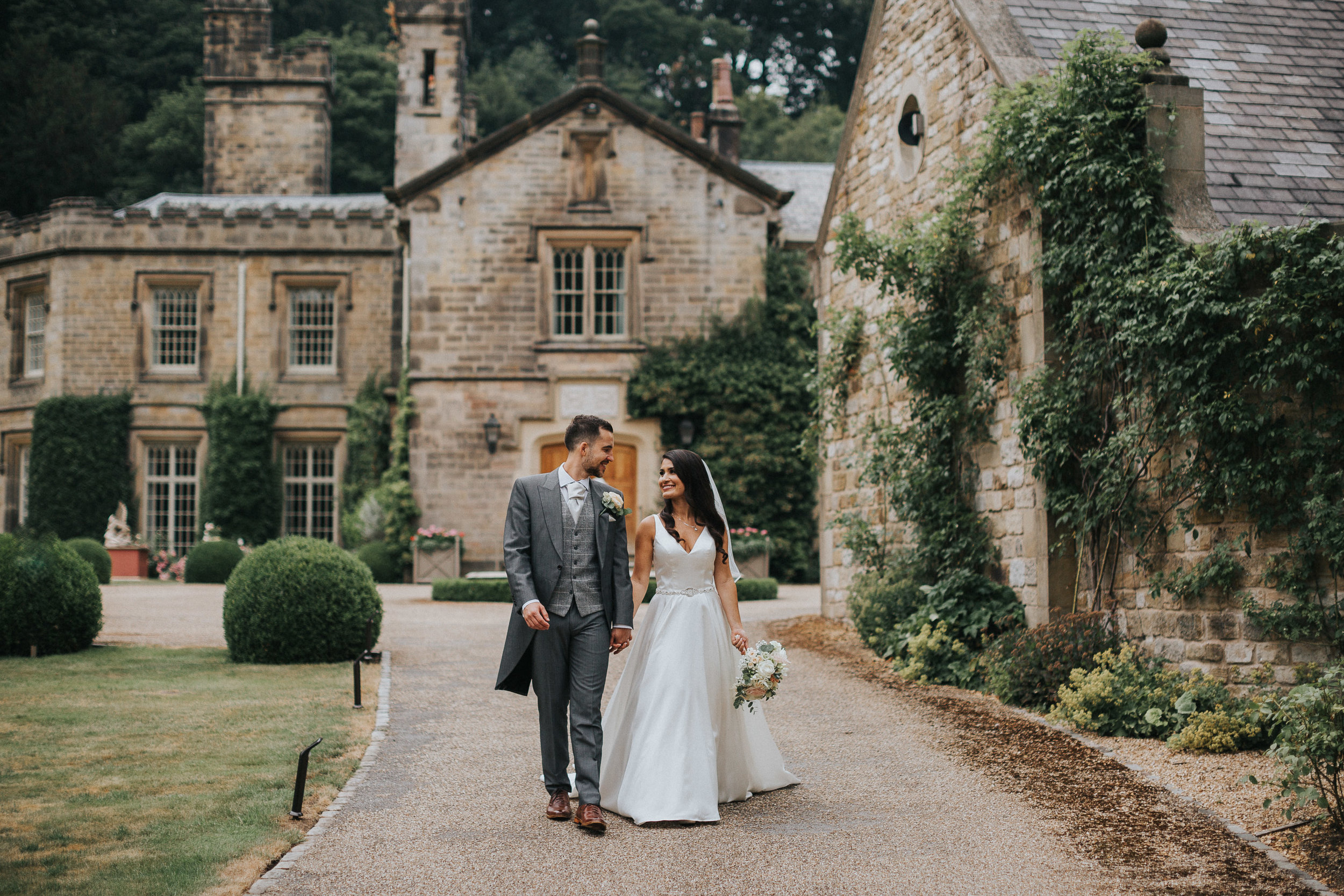 Surrey Wedding Photographer112.jpg