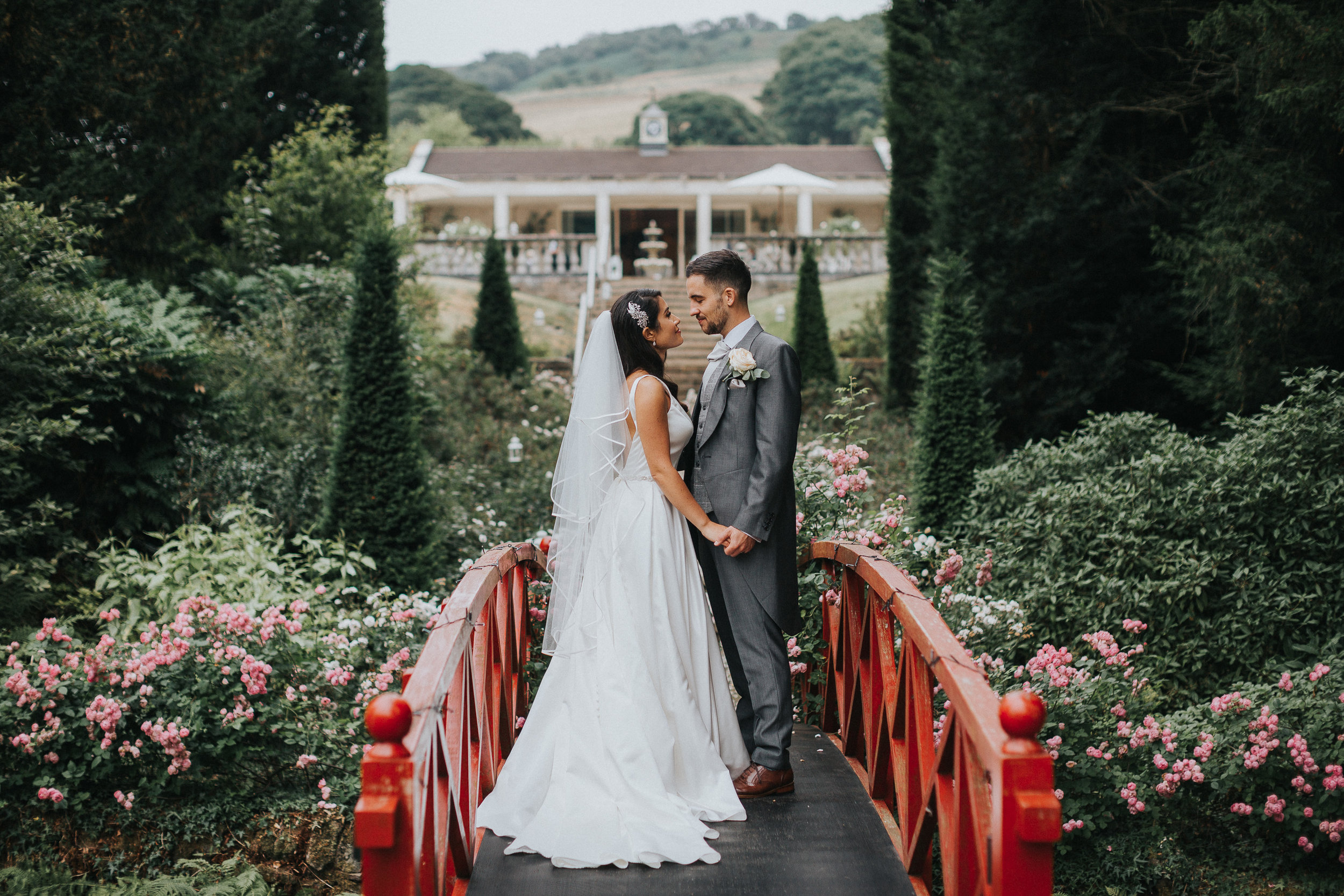 Surrey Wedding Photographer113.jpg