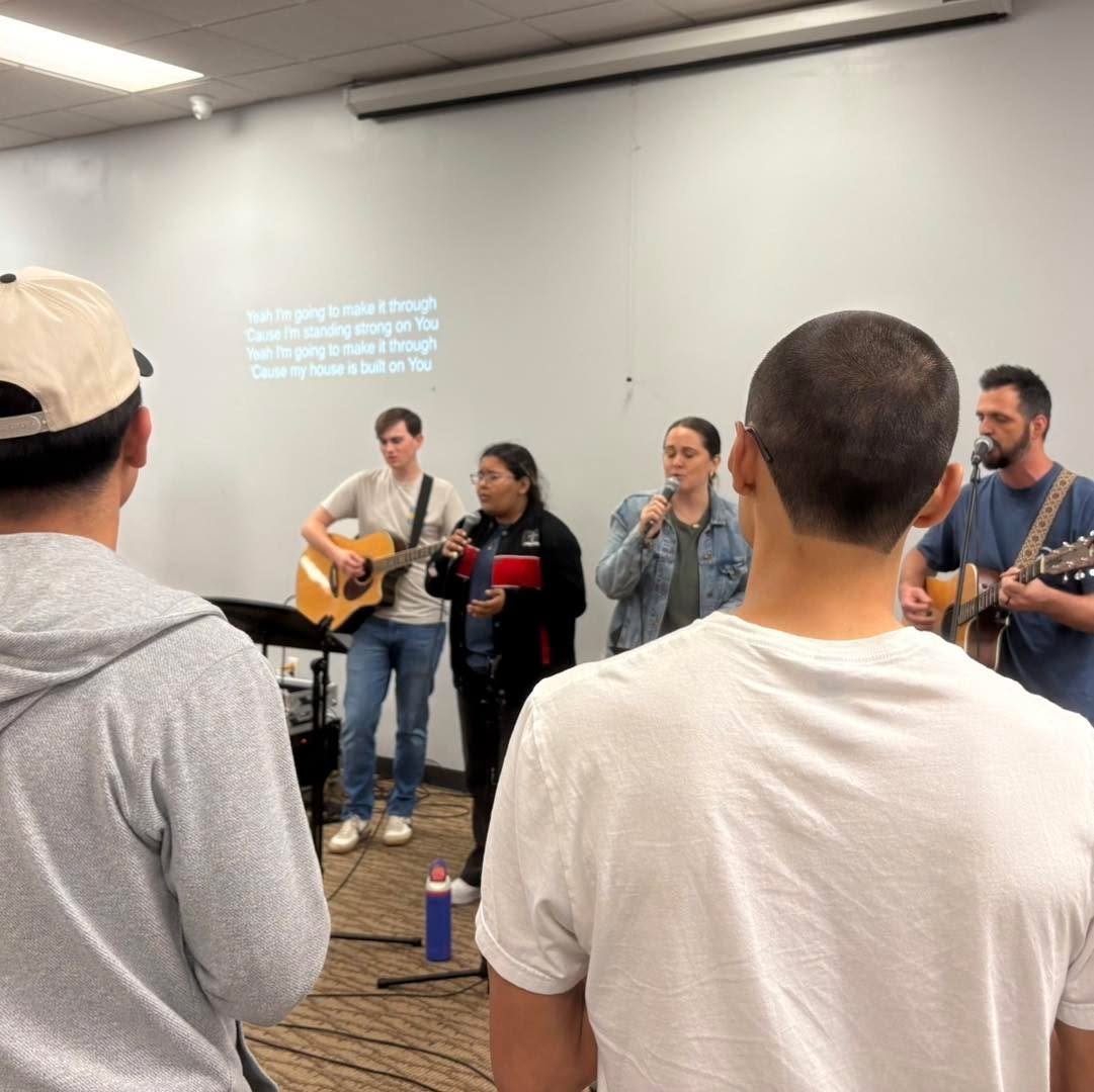 You did it! We survived the first week of school🎉 Join us tonight at Chi Alpha Worship to discover a group of students passionate about Jesus. We will meet at 7:27PM in Robert Carr Chapel and stay after for pancakes! See you there.  #tcu