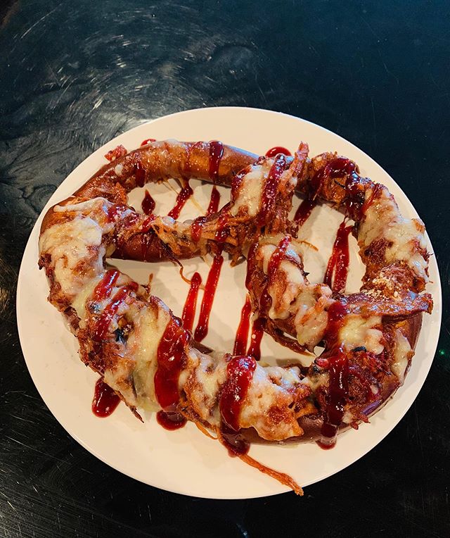 This weeks appetizer special! Mafia mega pretzel topped with pulled pork and white cheddar! Stop in and get one before it&rsquo;s gone!