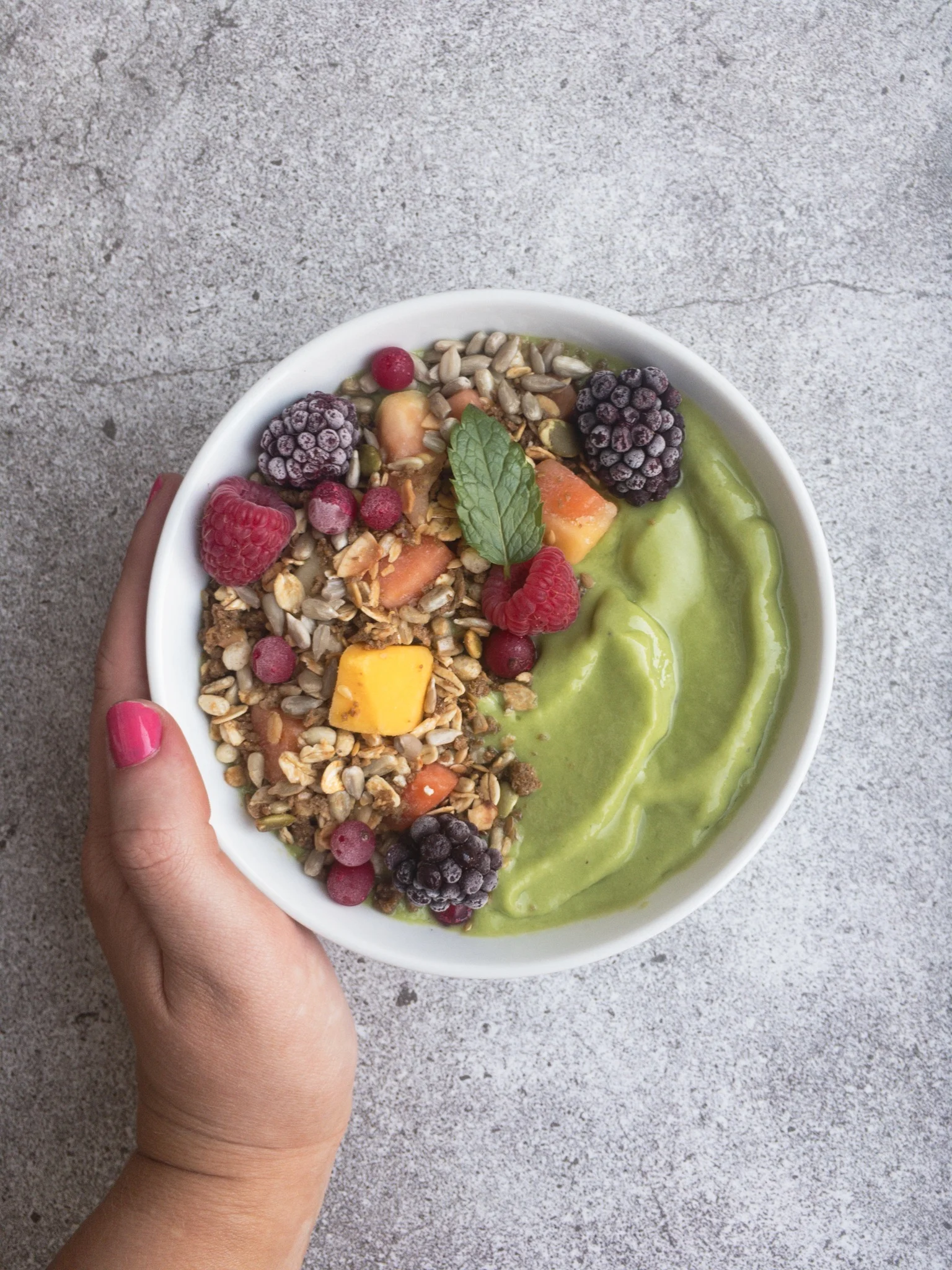 TUTTI FRUTTI NICECREAM &amp; SMOOTHIE BOWLS
