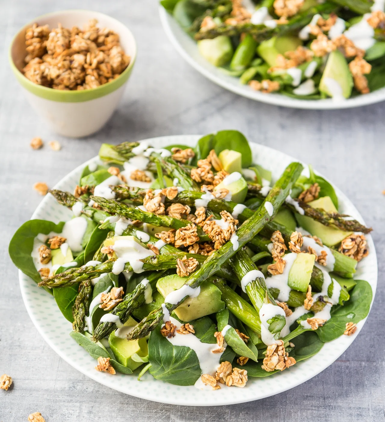 Asparagus, spinach and avocado salad topped with crunchy spiced oats.jpg