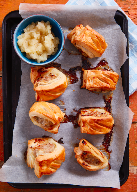 Herby Pork &amp; South African Apple Sausage Rolls with Spiced Apple Sauce