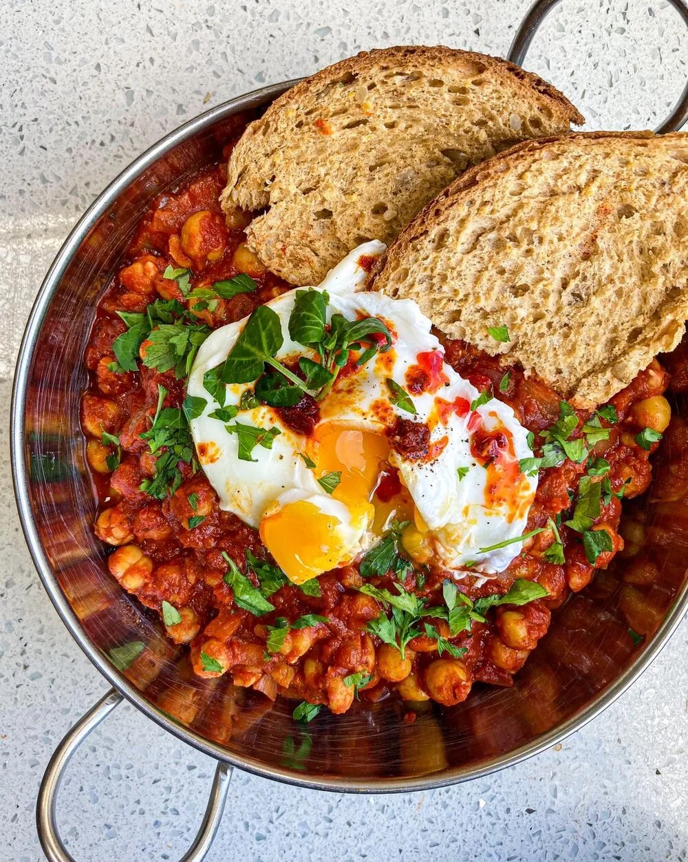 HARISSA CHICKPEA SHAKSHUKA