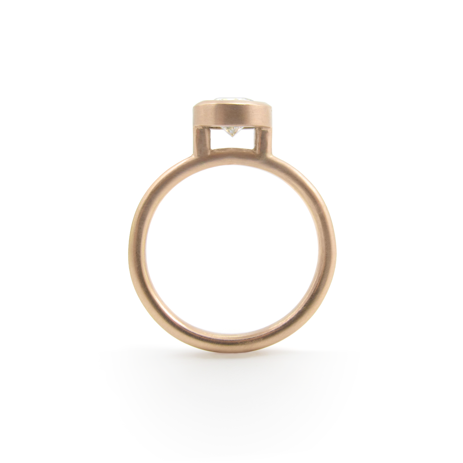 rose-engagement-ring-02.png