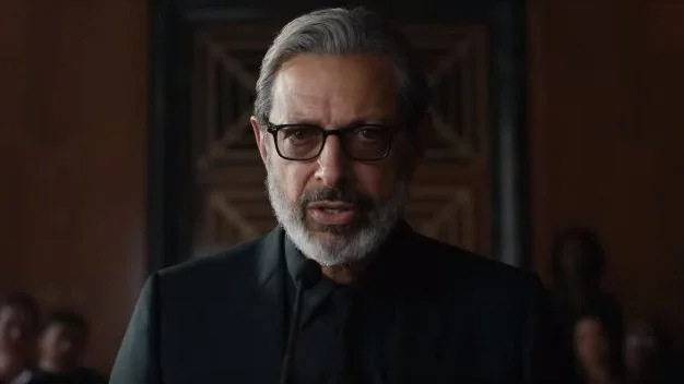 New Jurassic World: Fallen Kingdom Details Via @Slashfilm!