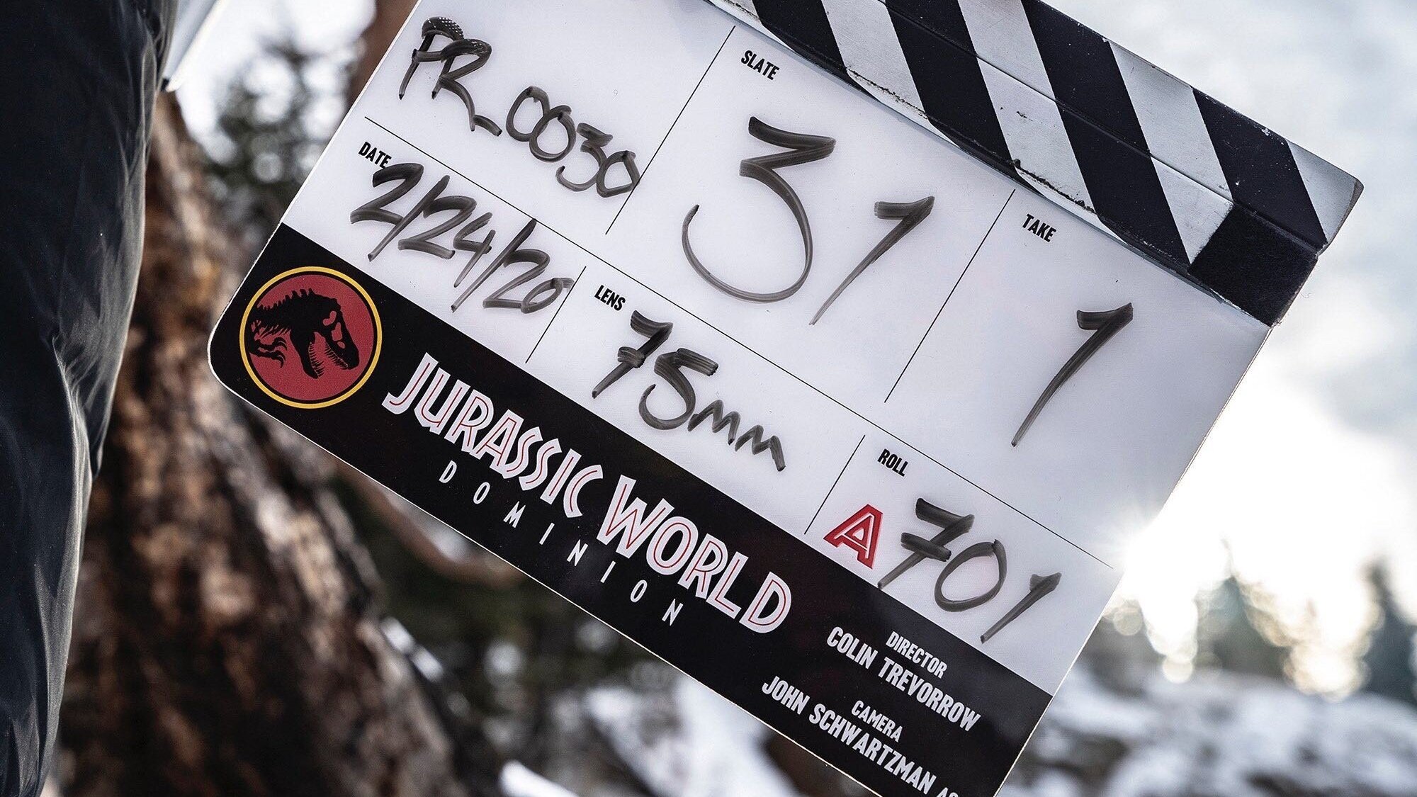 JURASSIC WORLD: DOMINION - Colin Trevorrow Shares Day One Set Pic!