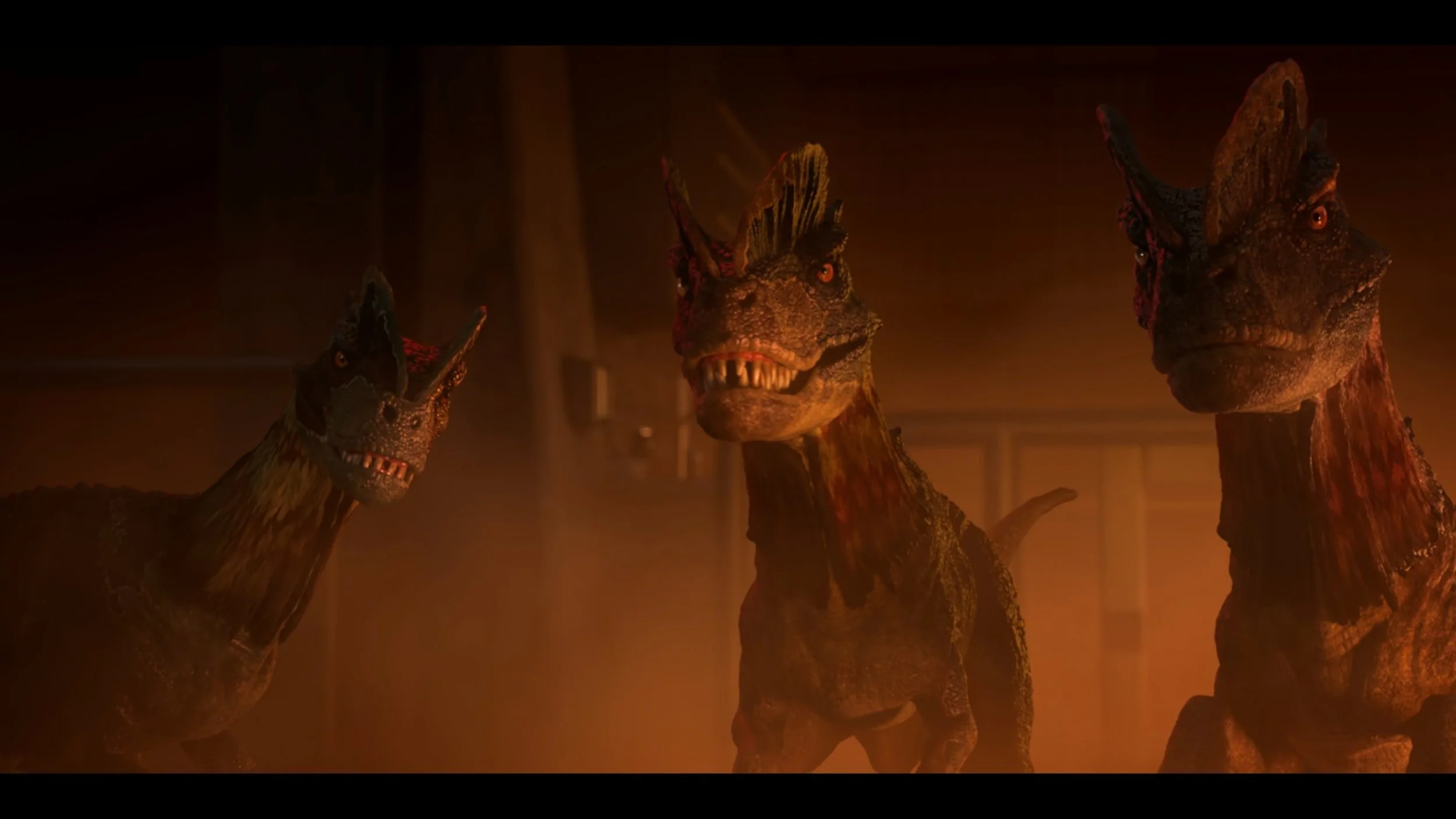 VS--Netflix-JurassicWorldChaosTheoryE7HowStrongWeAre-15’15”.jpg