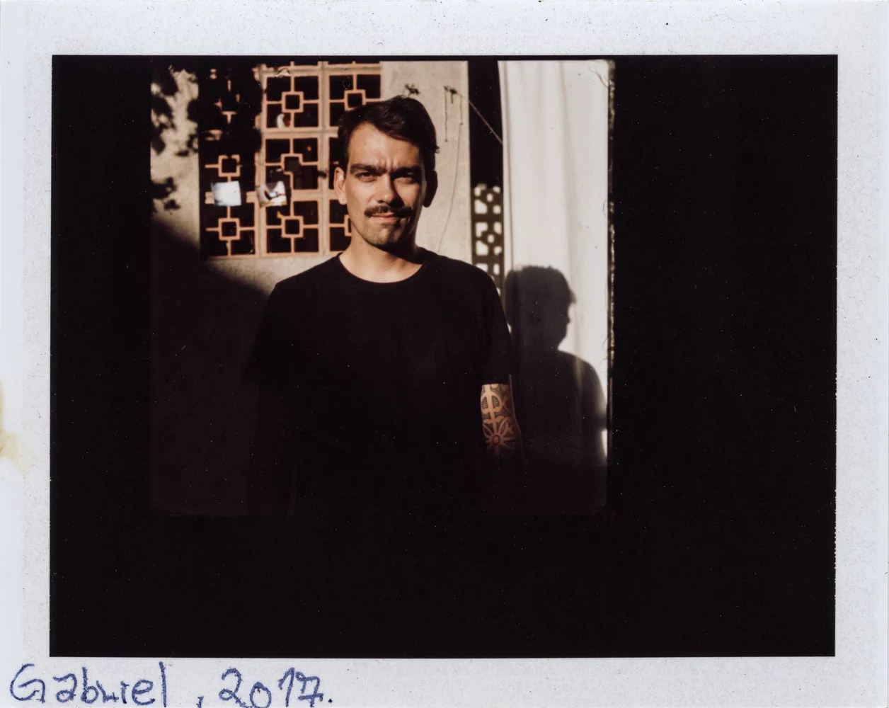 013_instantaneos_Scan-180515-0028.jpg