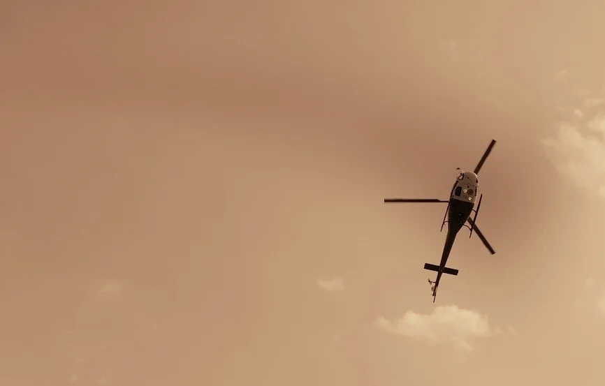 helicopter-802010_960_720.jpg