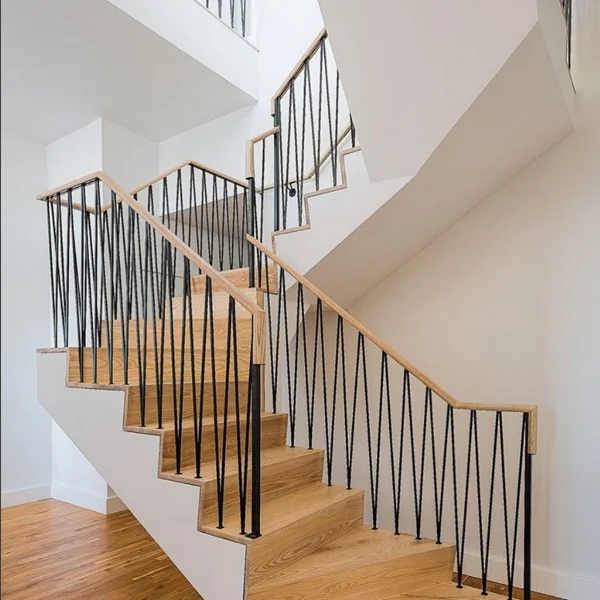 Bednardz Staircase Railing.jpg