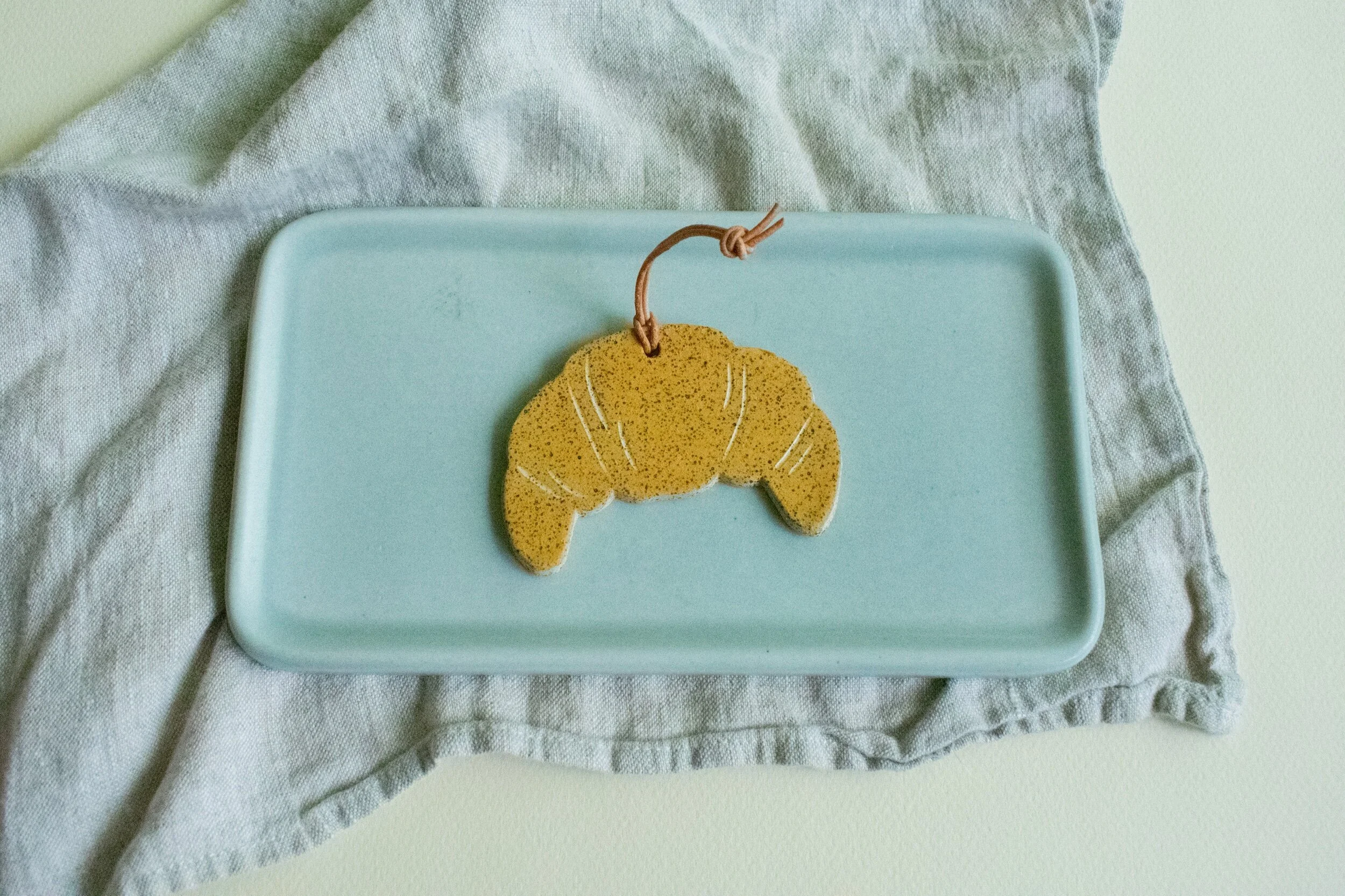 C941A88D-0DEF-425E-8ACA-2F056953541D