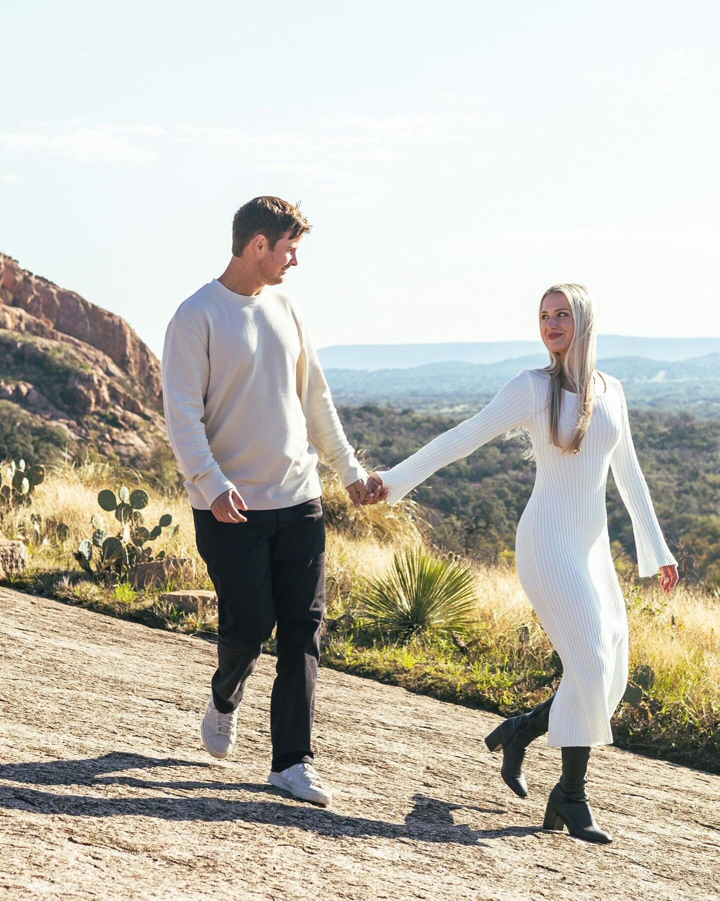 Starry-eyed over this engagement at Enchanted Rock with Megan and Mason!
*
*
*
#texasengagementphotographer #engagementphotographer #atxfamilyphotographer #austinfamilyphotographer #familyphotographer #centraltxweddingphotographer #txphotographer #au