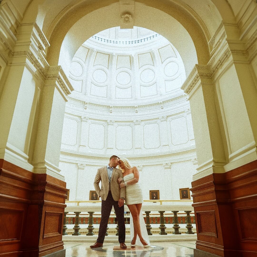 Meagan and Lucas&rsquo;s engagement session at the capitol! 
*
*
*
#texasengagementphotographer #engagementphotographer #atxfamilyphotographer #austinfamilyphotographer #familyphotographer #centraltxweddingphotographer #txphotographer #austintxweddin