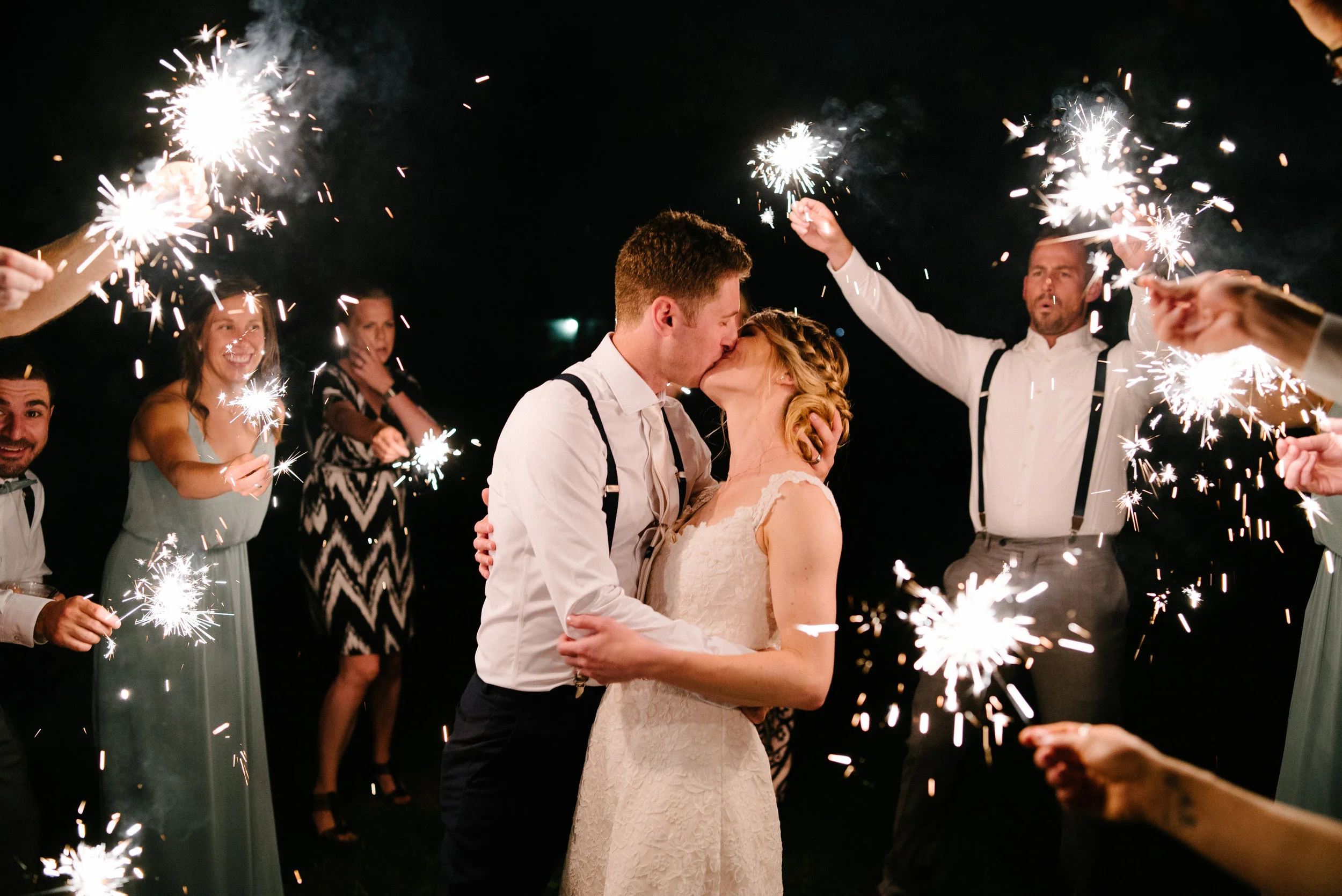 Laura and Glenn-Formals-0122.jpg