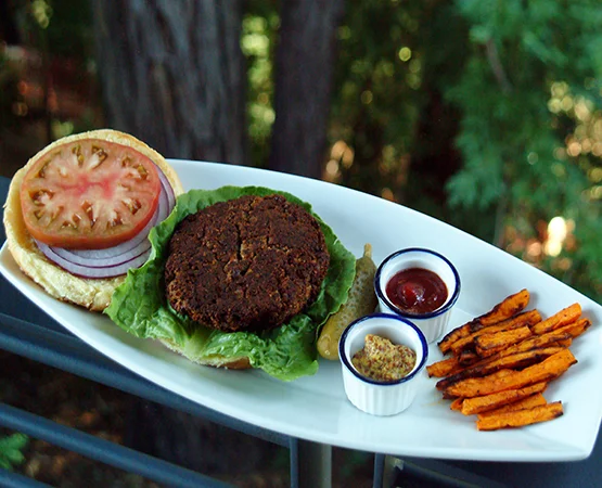 Mushroom Sun Burger w/ Smokey Sweet Potato Chili Fries