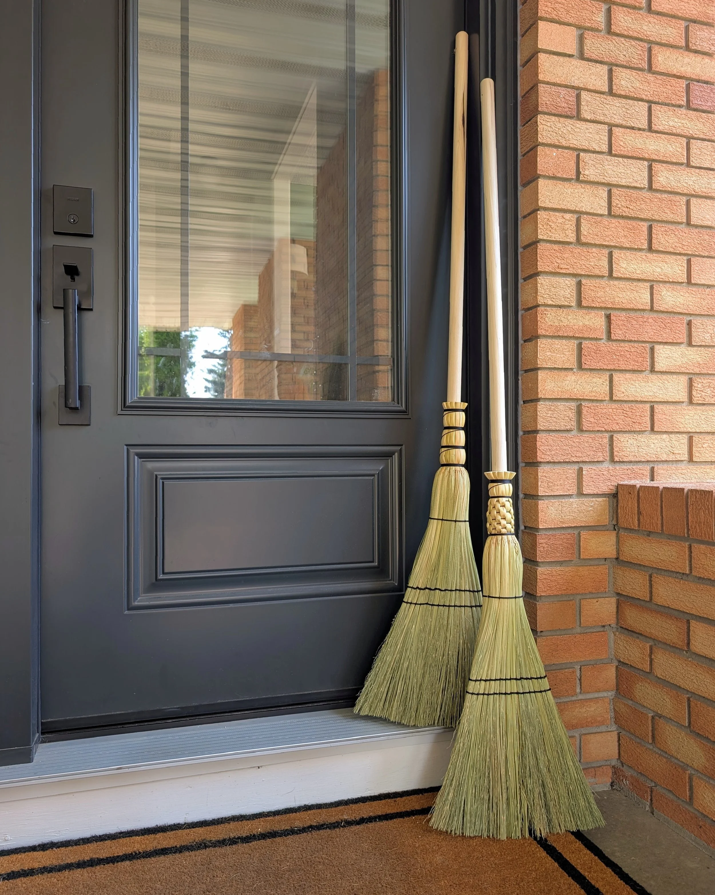 Sweeper Broom 1 Wyrd Willow.jpg
