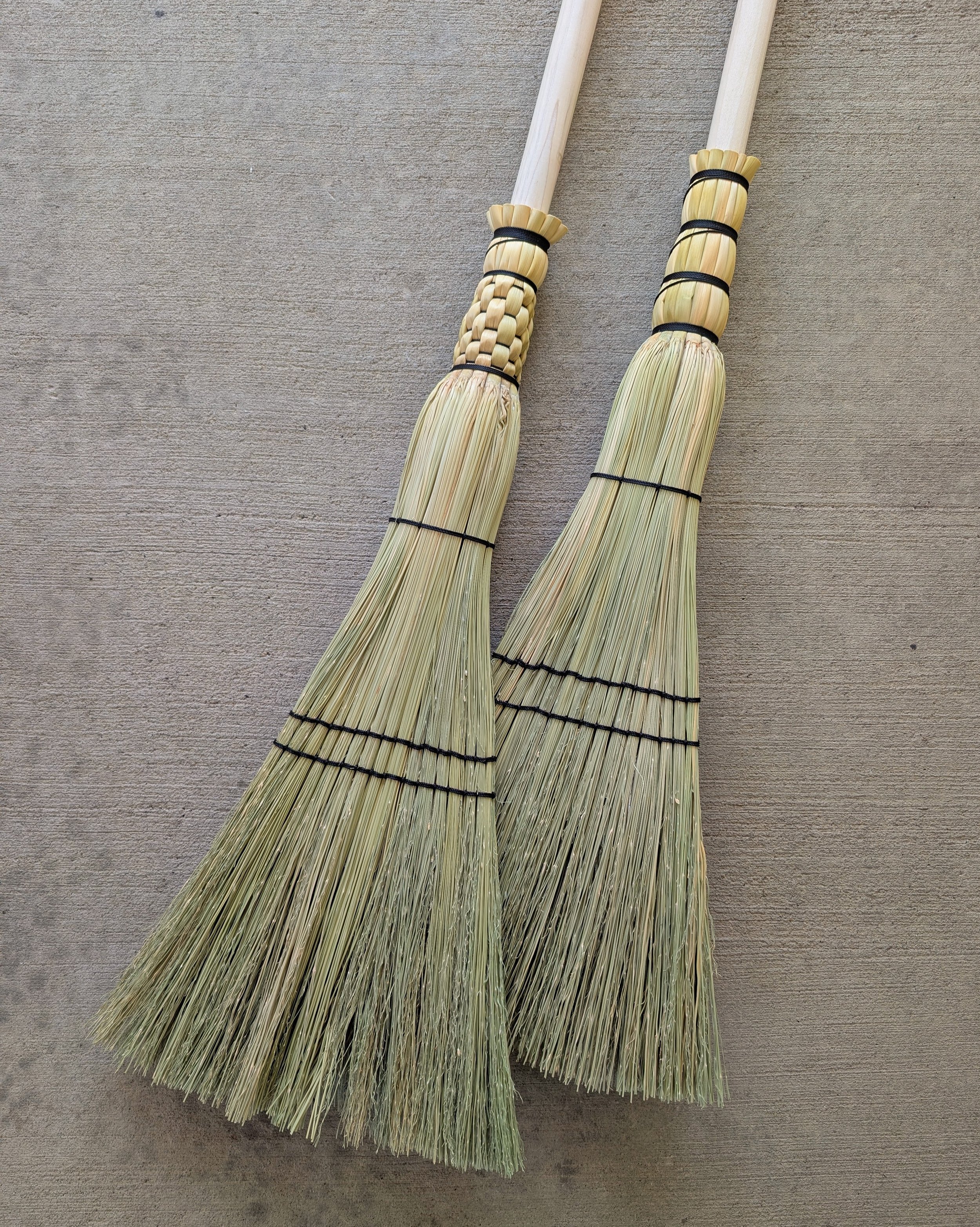 Sweeper Broom 5 Wyrd Willow.jpg