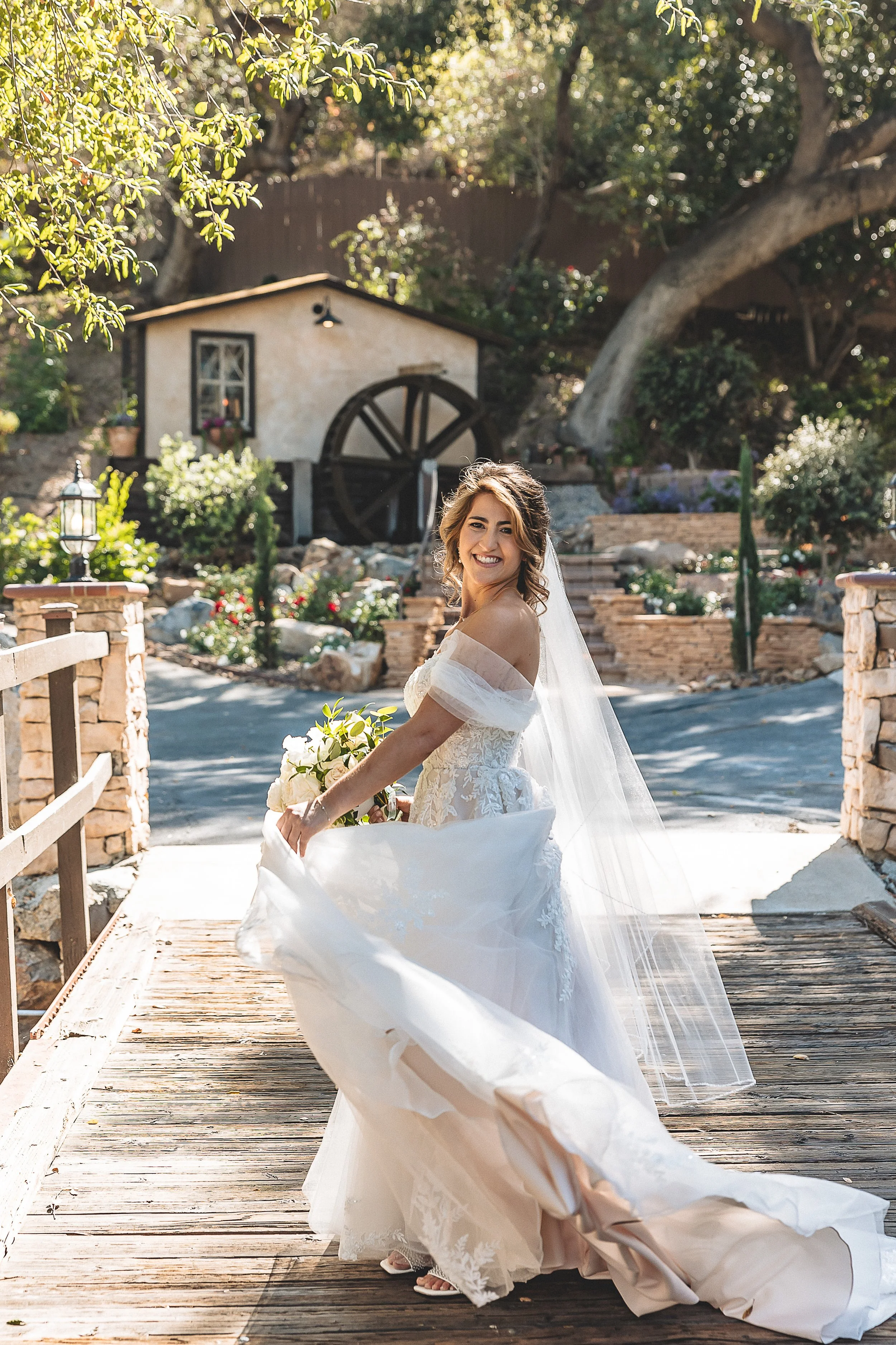 0004Allison_Nathan_Wedding_Highlights.jpg