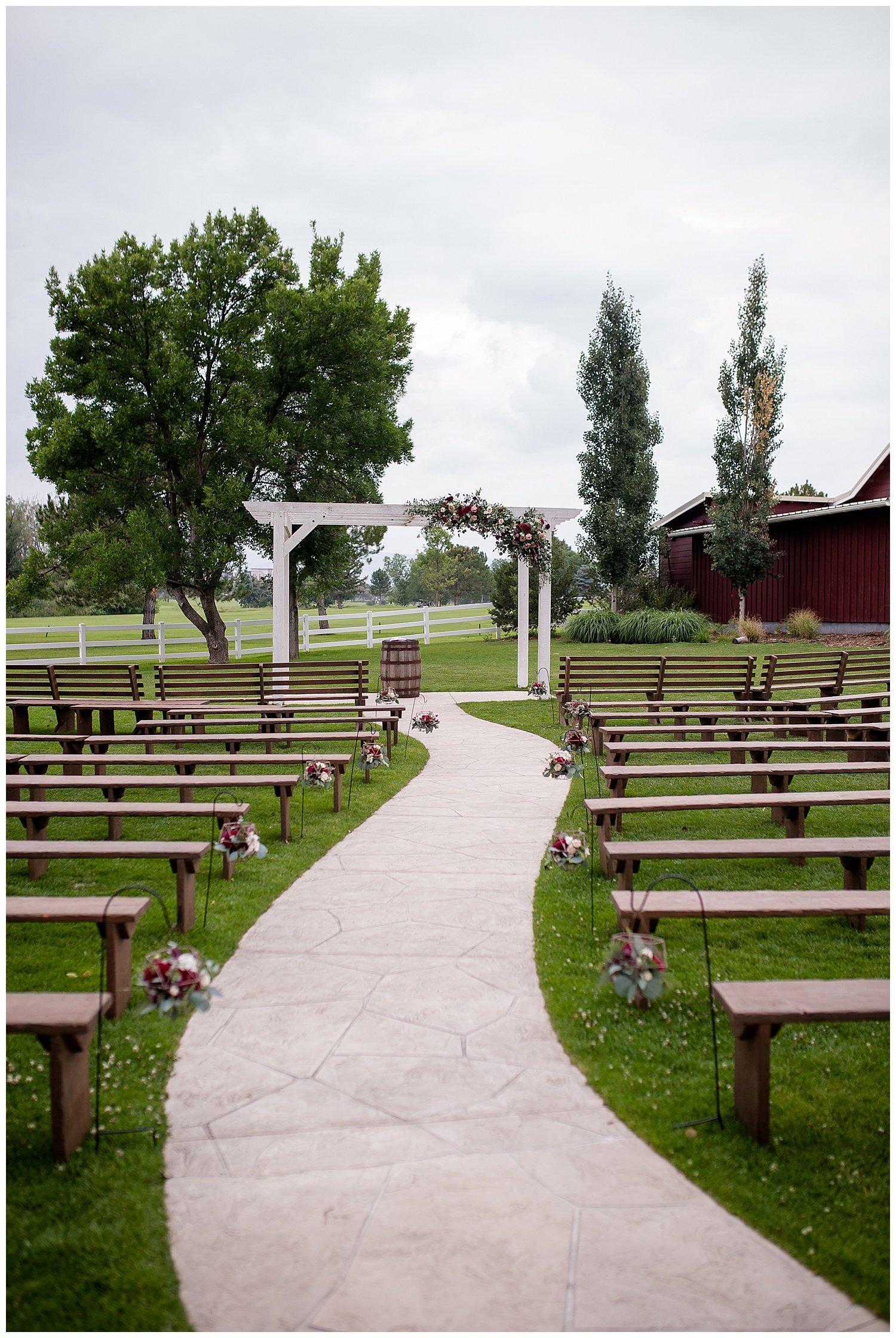 BarnatRaccoonCreekWedding_0070.jpg