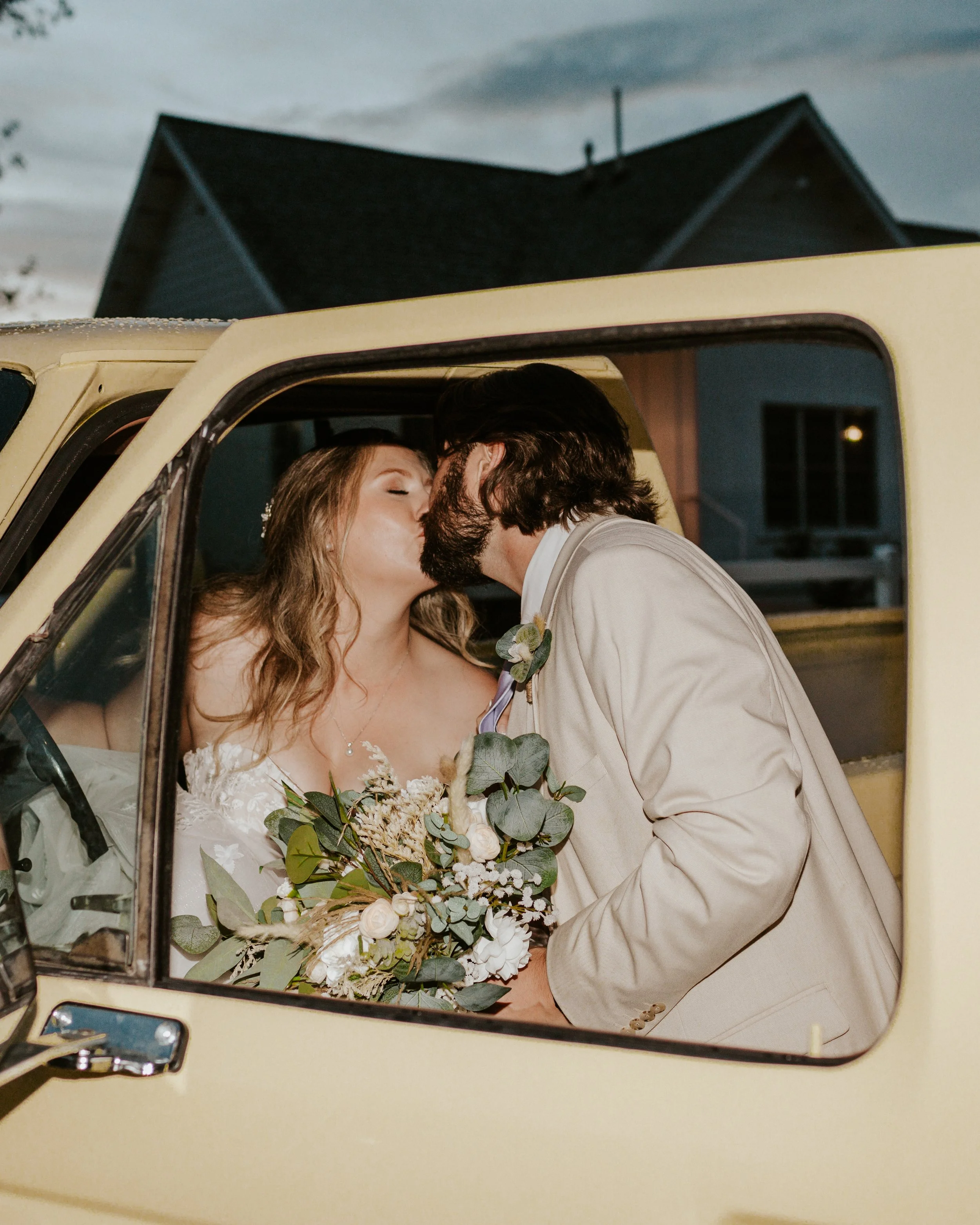 The Barn at Raccoon Creek Wedding Planner