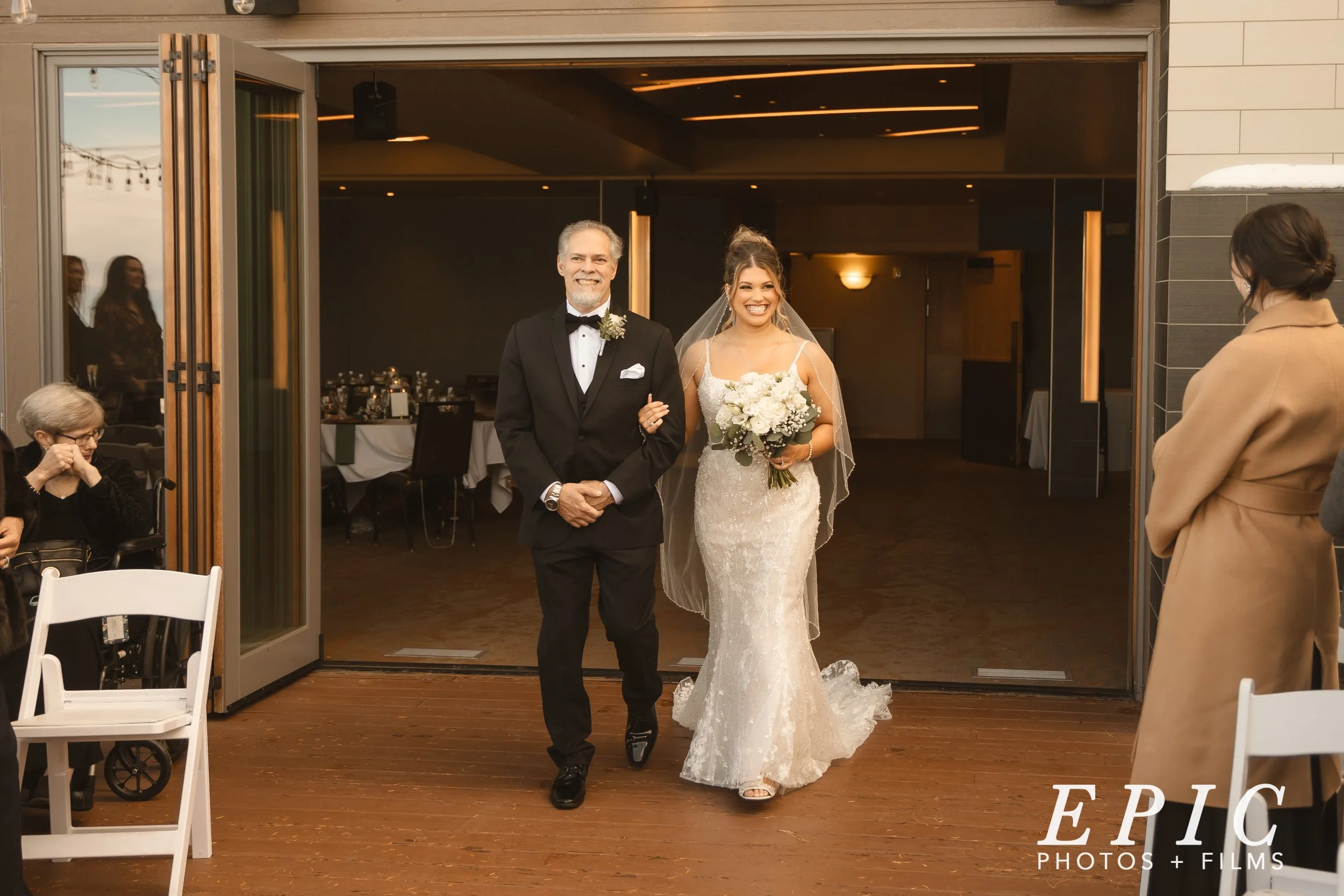 Mount Vernon Canyon Club Wedding Planner