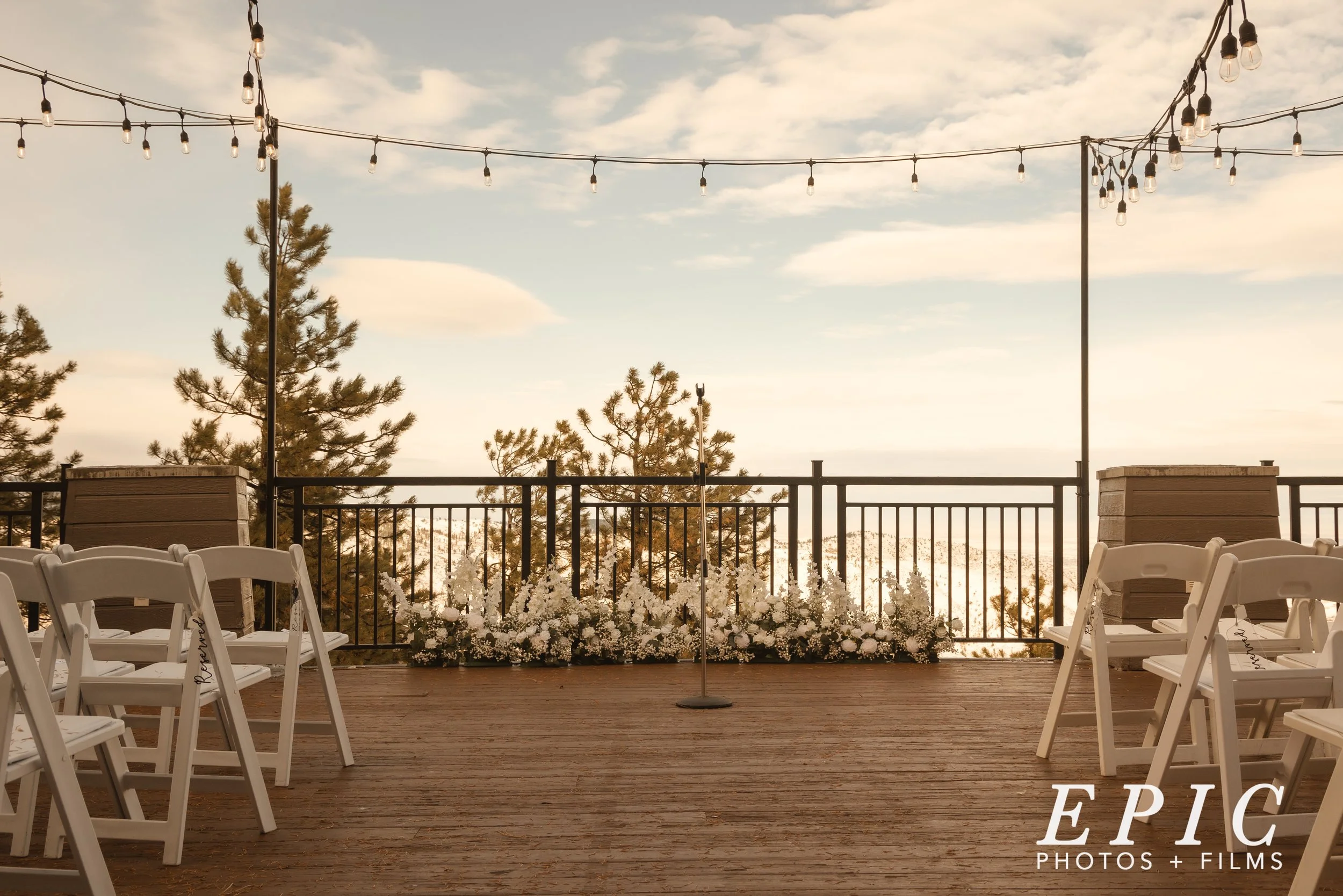 Mount Vernon Canyon Club Wedding Planner