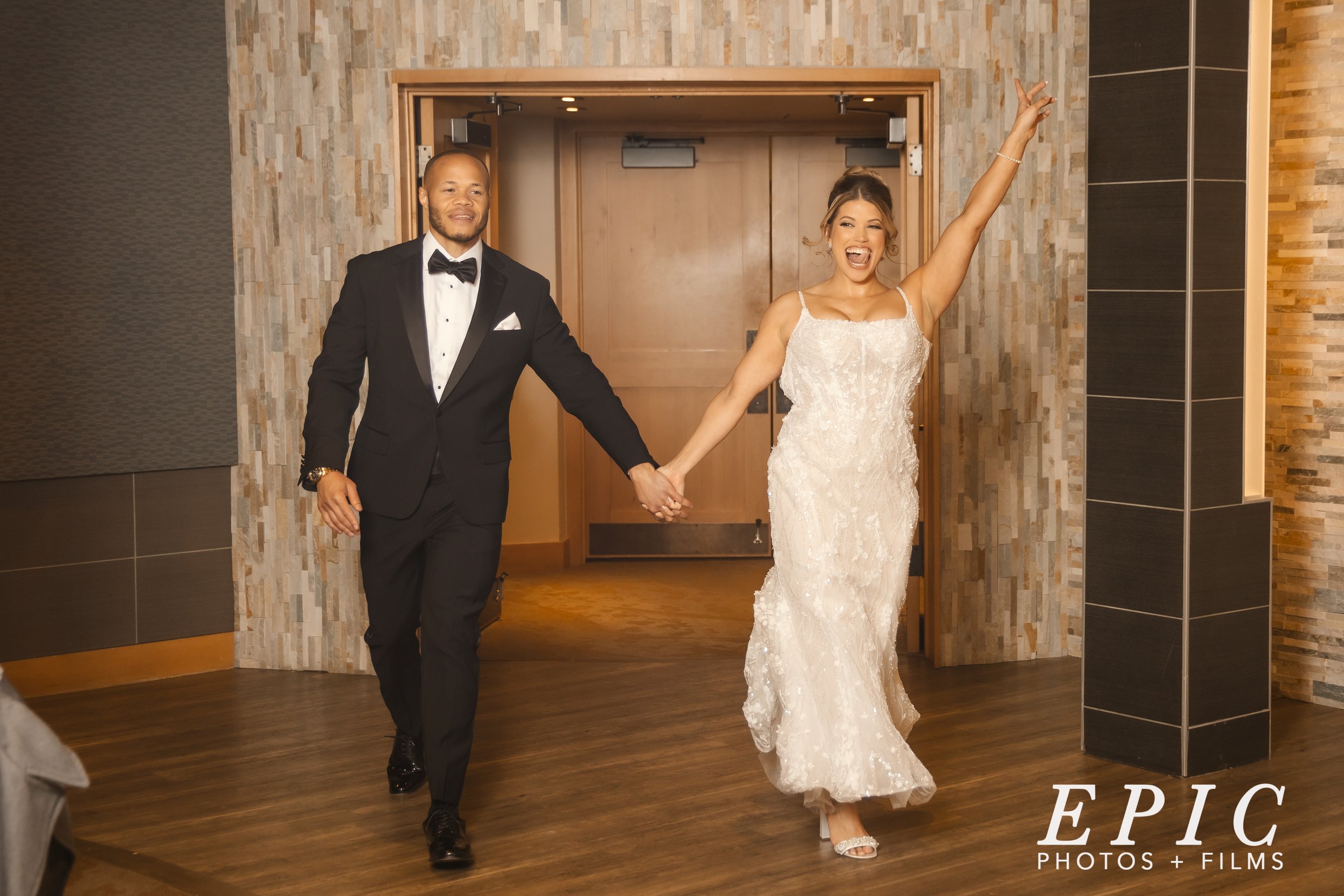 Mount Vernon Canyon Club Wedding Planner