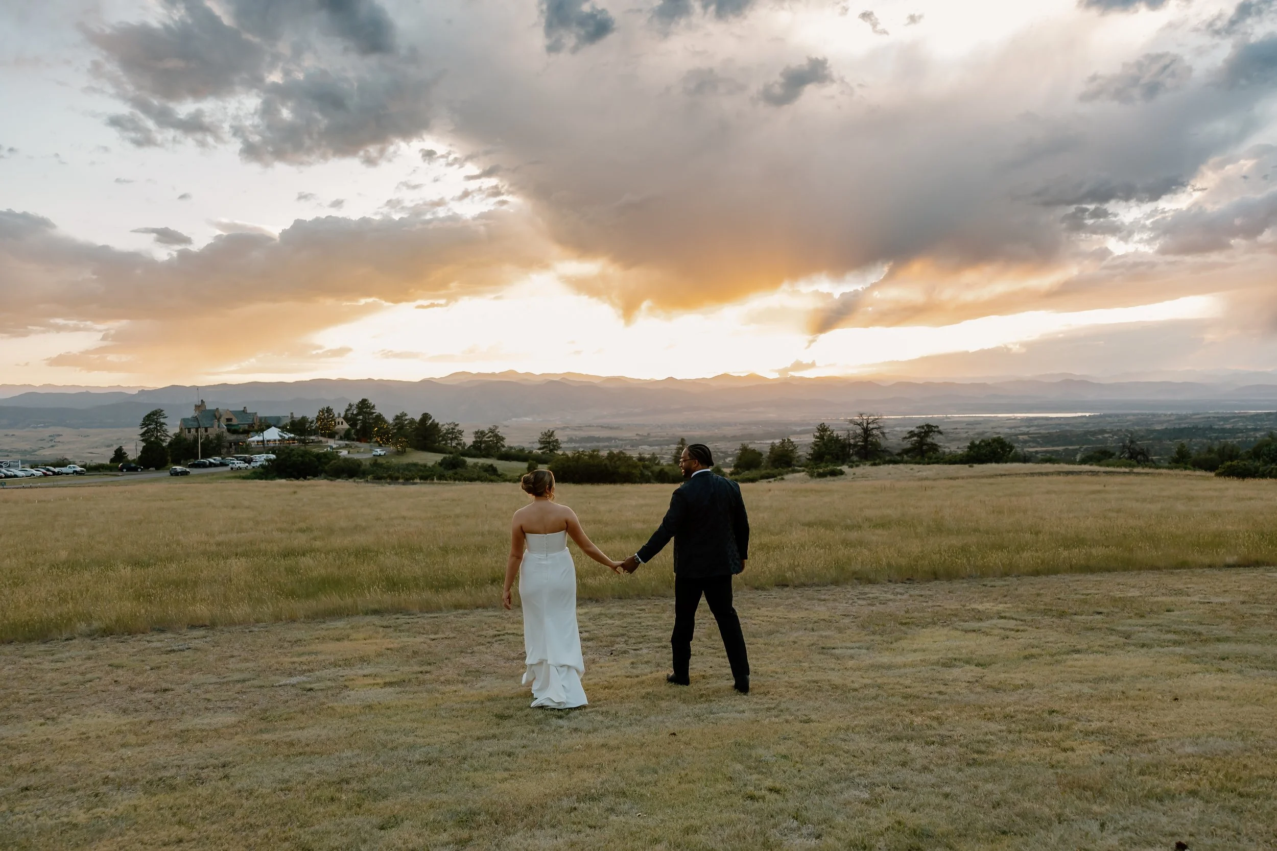 Cherokee Ranch &amp; Castle Wedding Planner