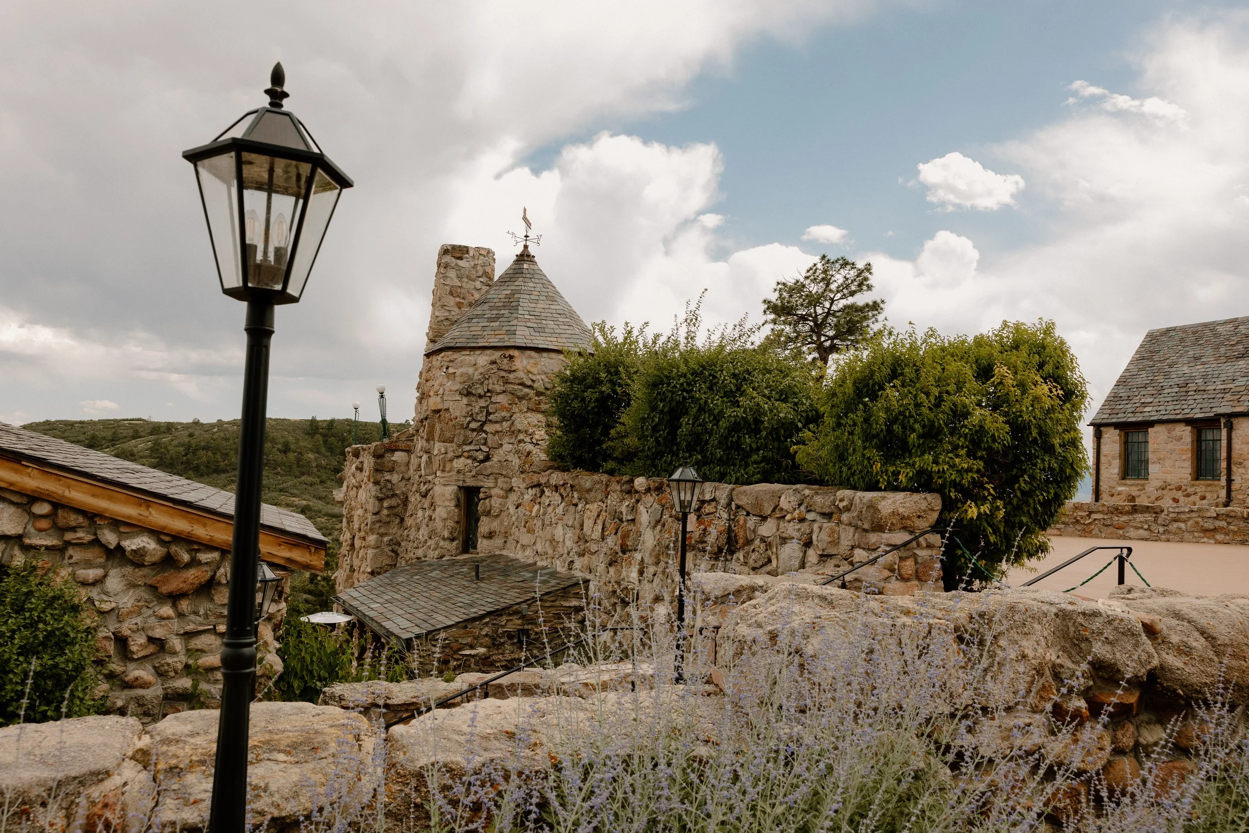 Cherokee Ranch &amp; Castle Wedding Planner