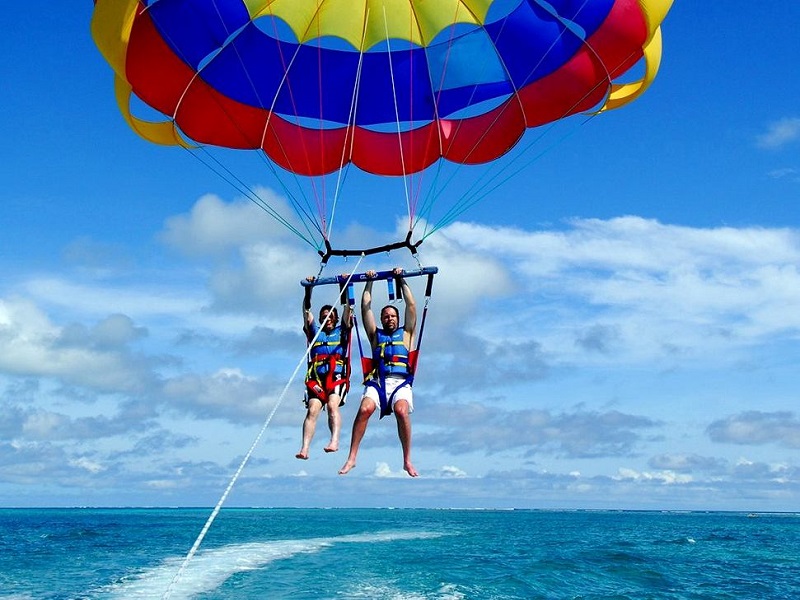 parasailing-Belize-8.jpg