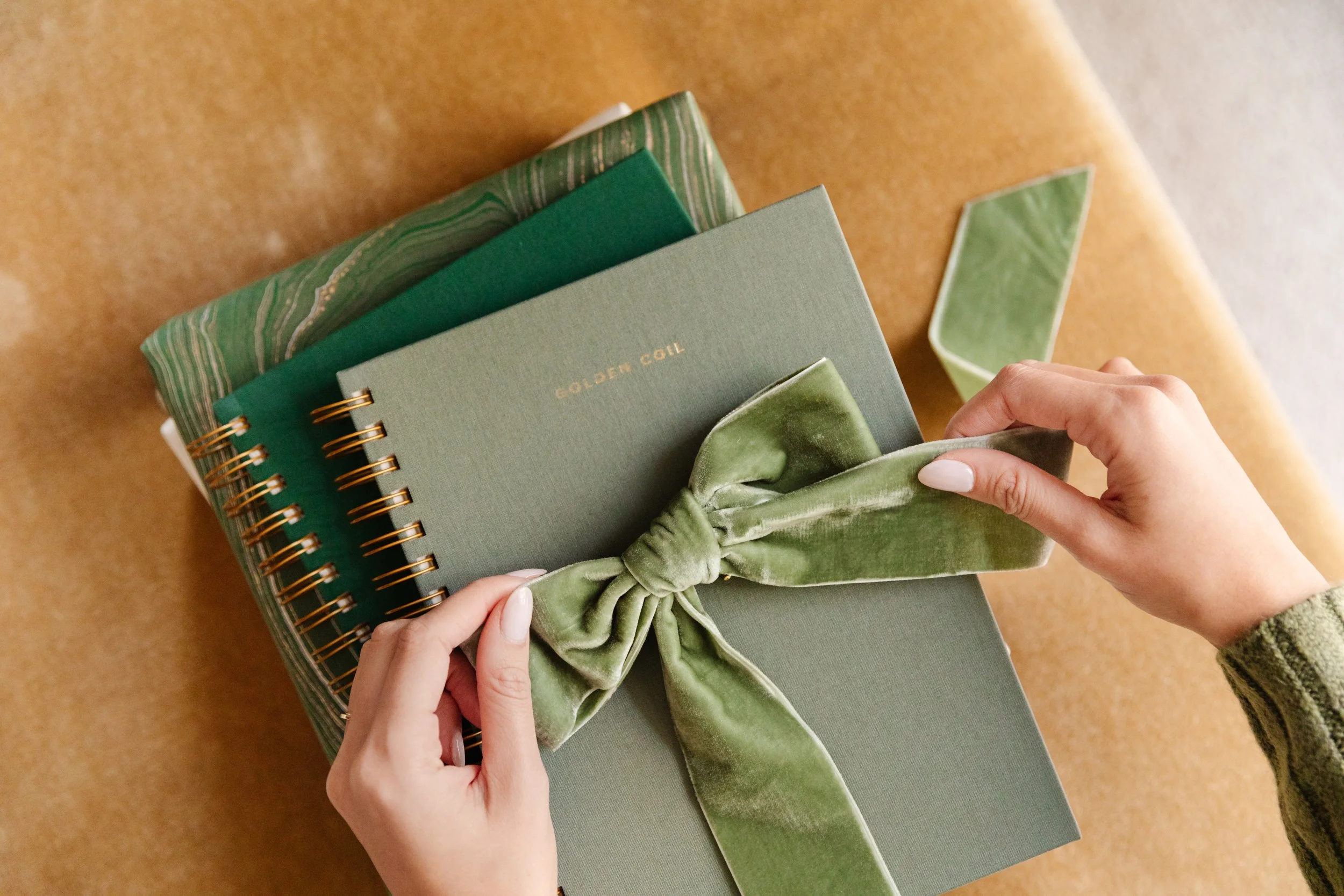 How to Customize a Planner As a Gift