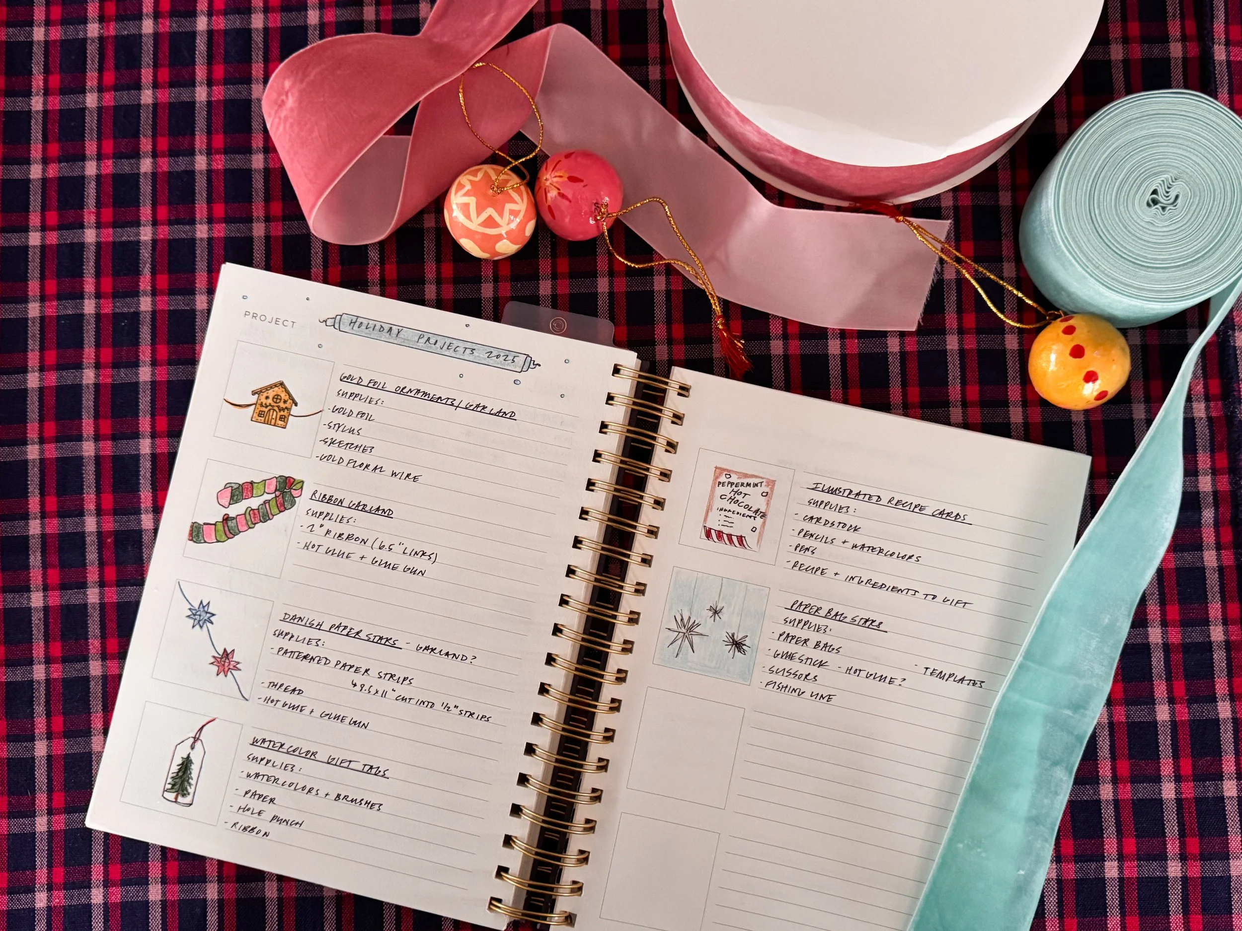 Cozy Holiday Projects to Make at Home 